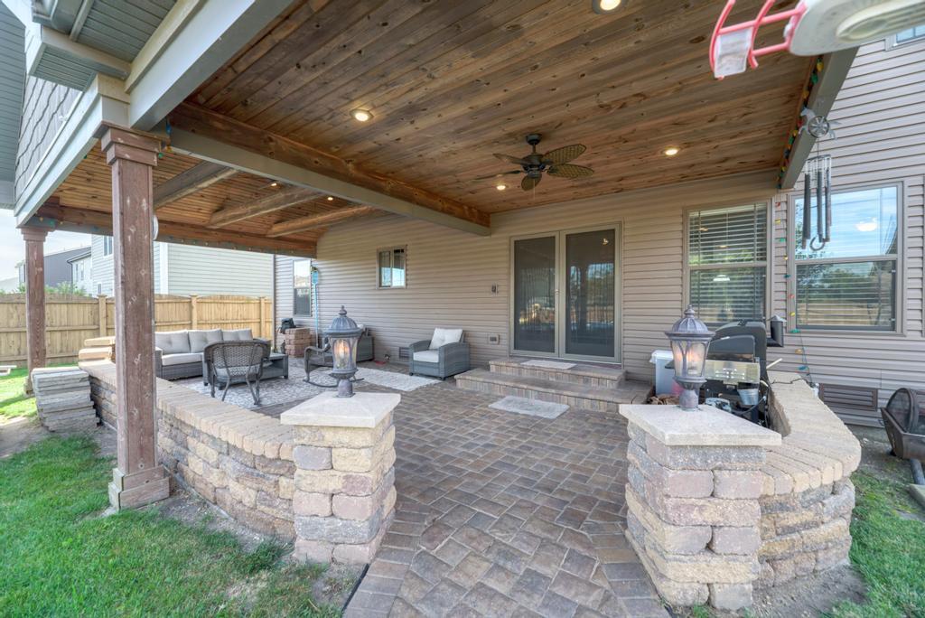 500 E Barber Drive, Coal City, IL 60416
