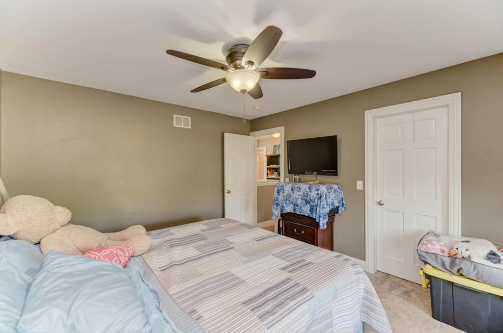 500 E Barber Drive, Coal City, IL 60416