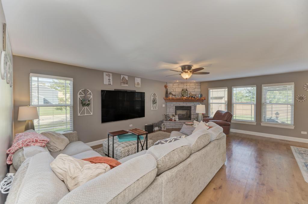 500 E Barber Drive, Coal City, IL 60416