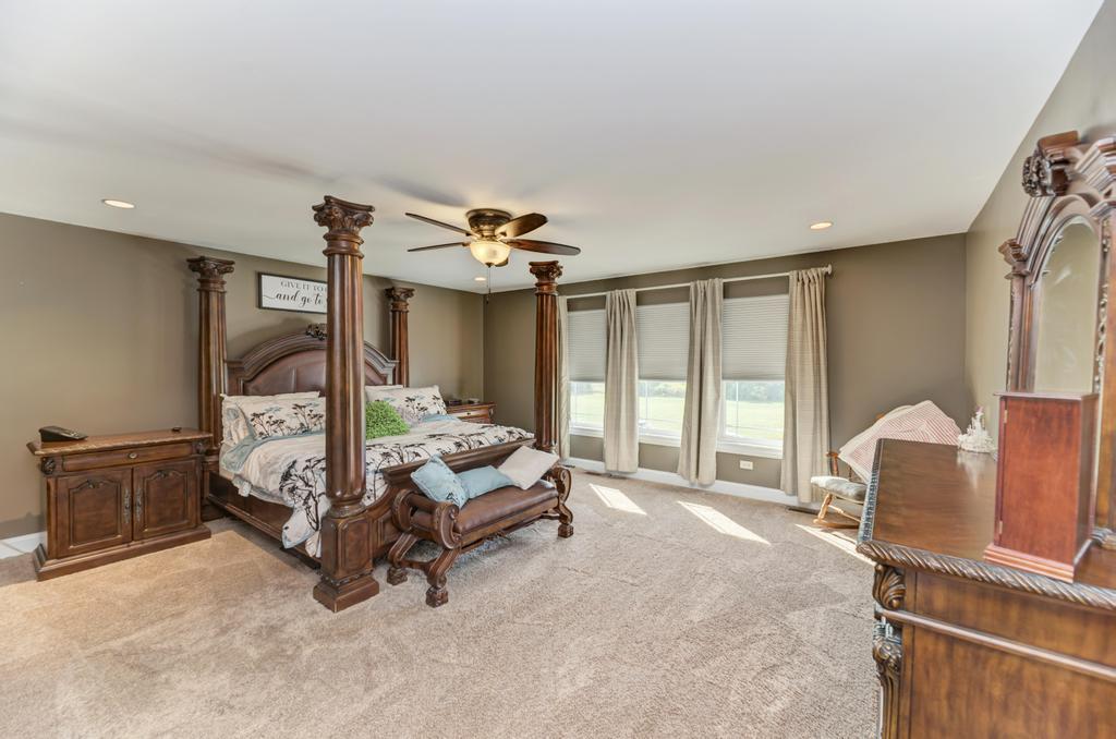 500 E Barber Drive, Coal City, IL 60416