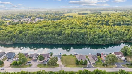 560 N Washington Street, Braidwood, IL 60408