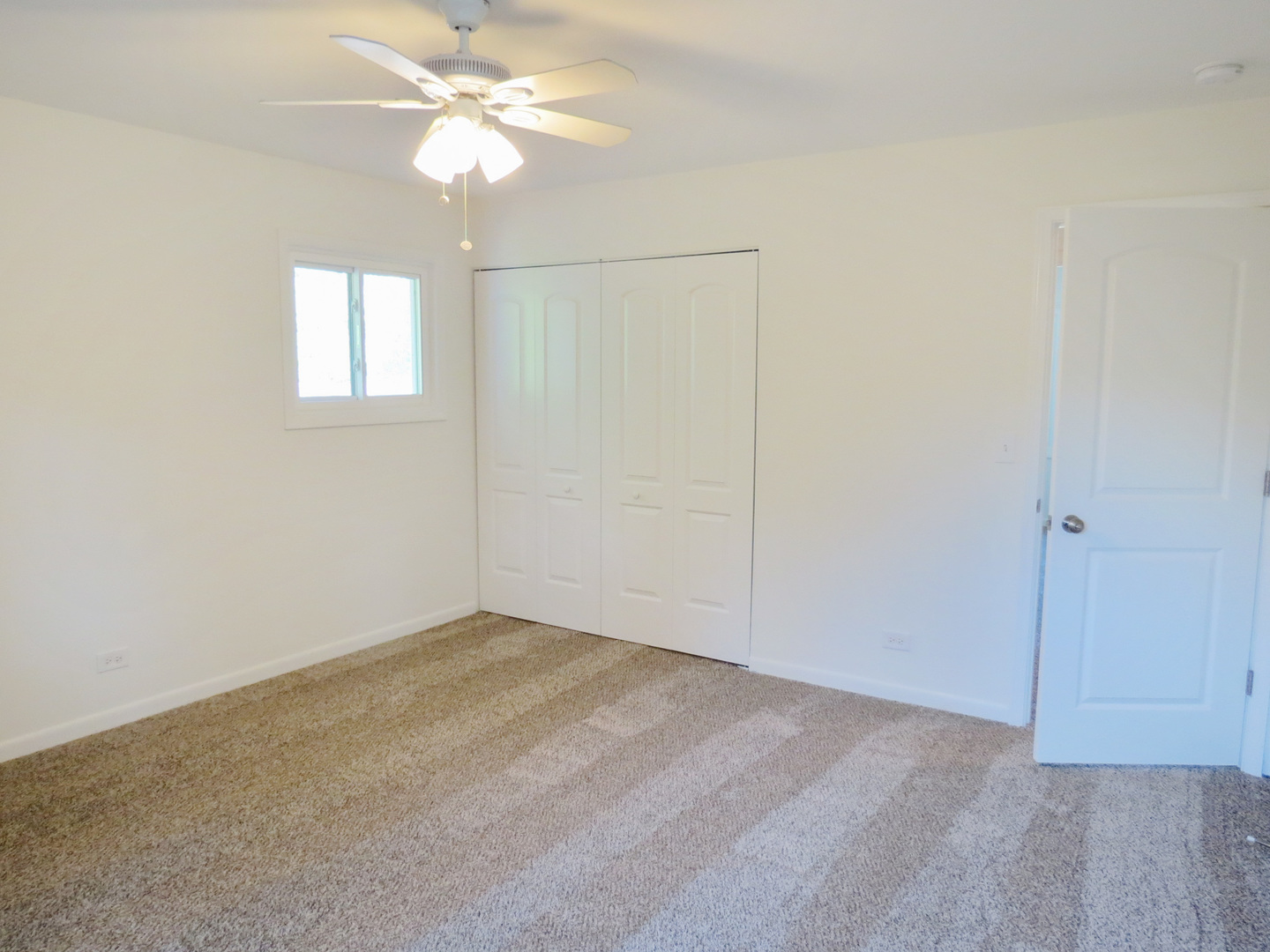 231 Charlotte Lane, Bolingbrook, IL 60440