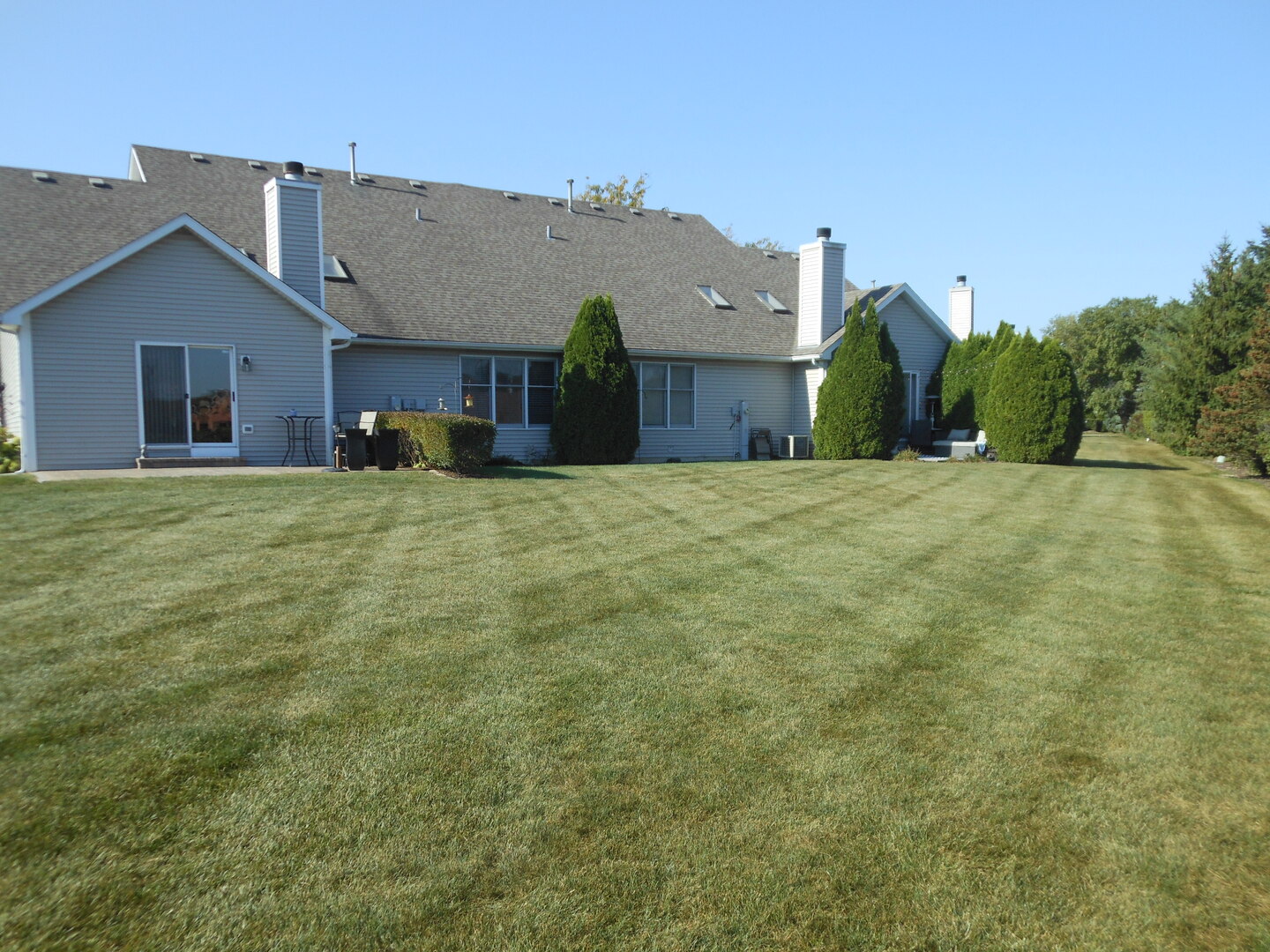 3419 Lake Side Circle, Joliet, IL 60431