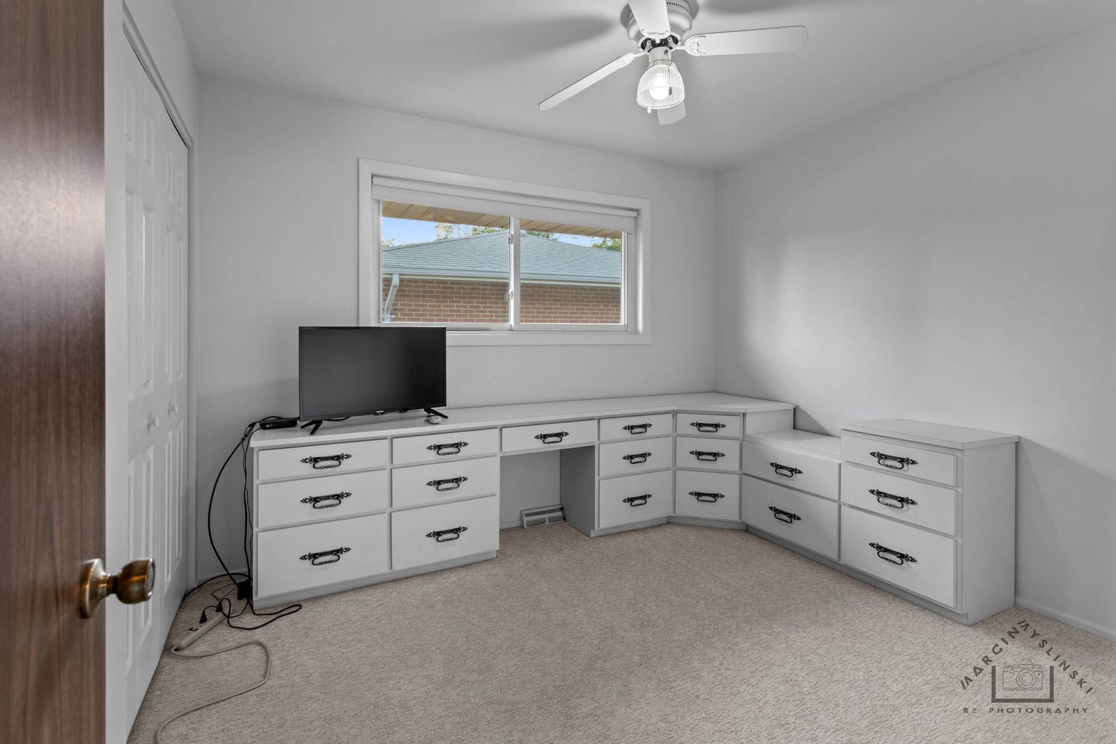 350 Lance Drive, Des Plaines, IL 60016