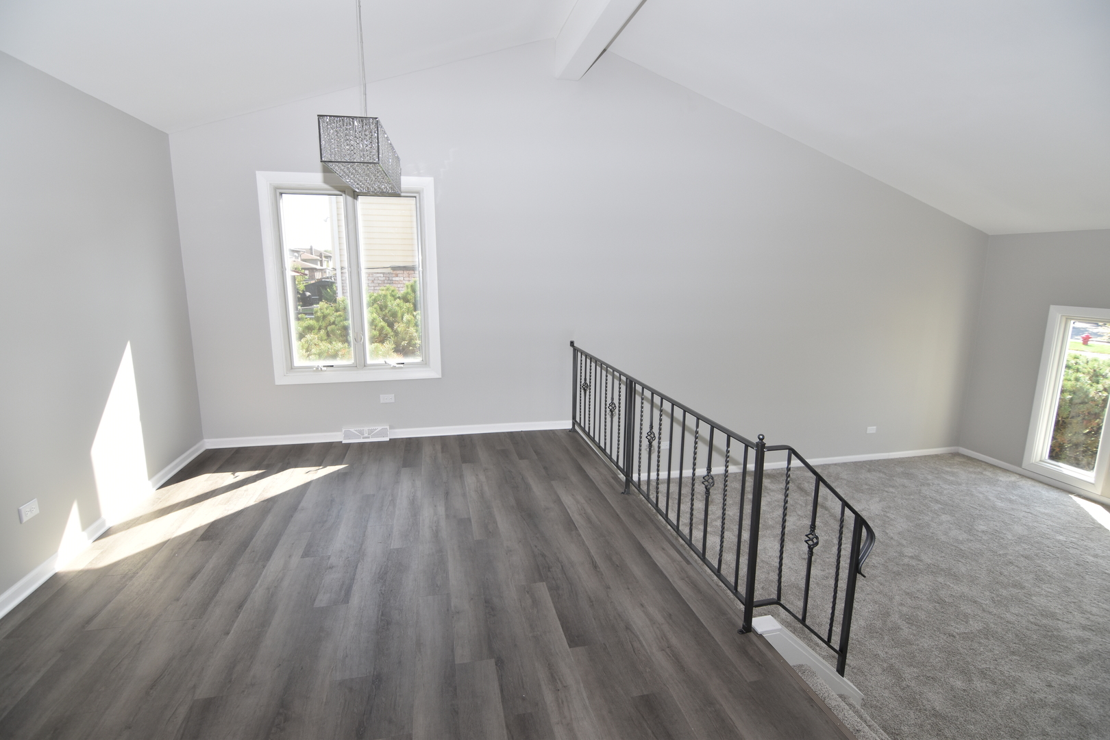 16701 Clyde Avenue, South Holland, IL 60473