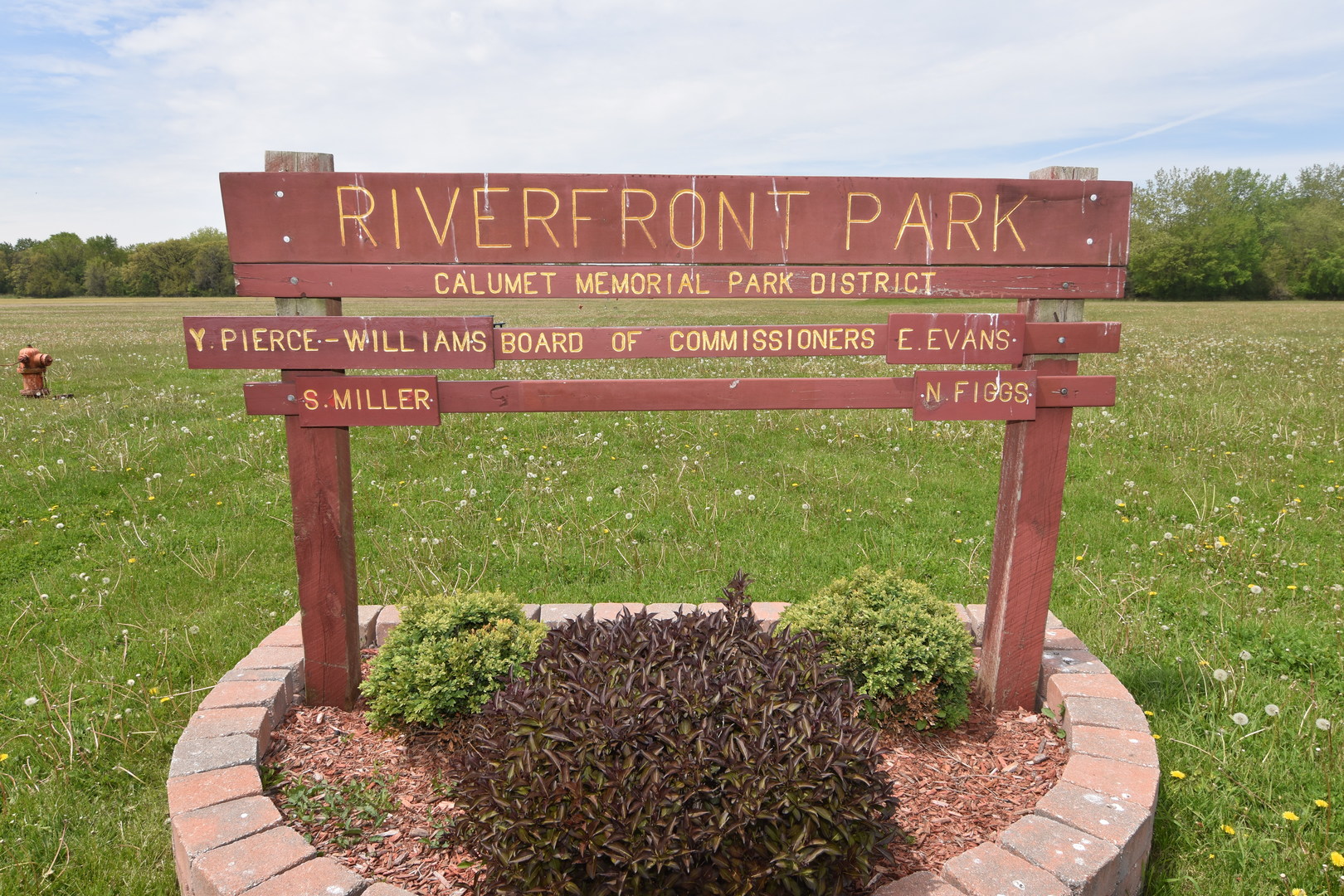 16701 Clyde Avenue, South Holland, IL 60473
