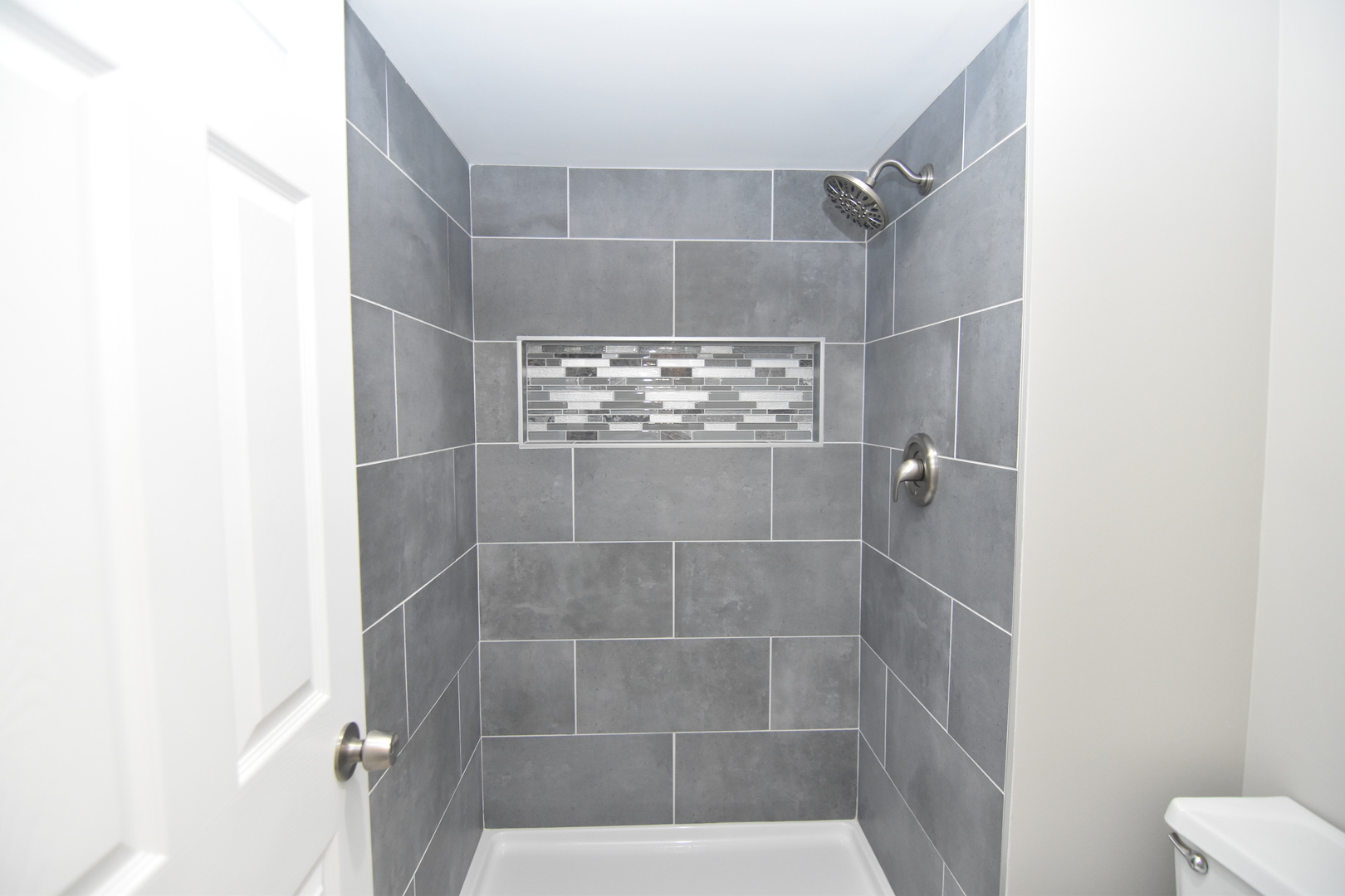 16701 Clyde Avenue, South Holland, IL 60473