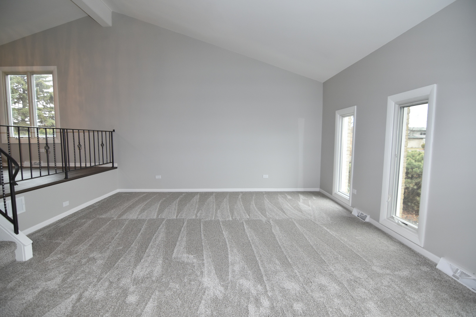 16701 Clyde Avenue, South Holland, IL 60473