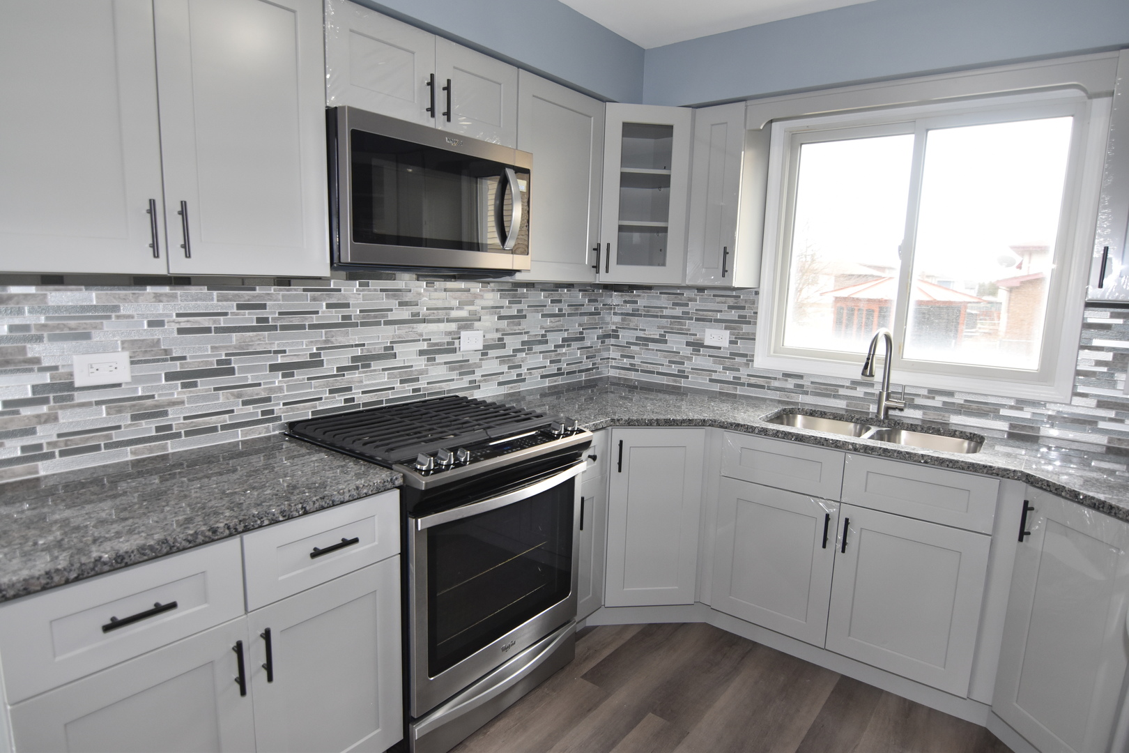 16701 Clyde Avenue, South Holland, IL 60473