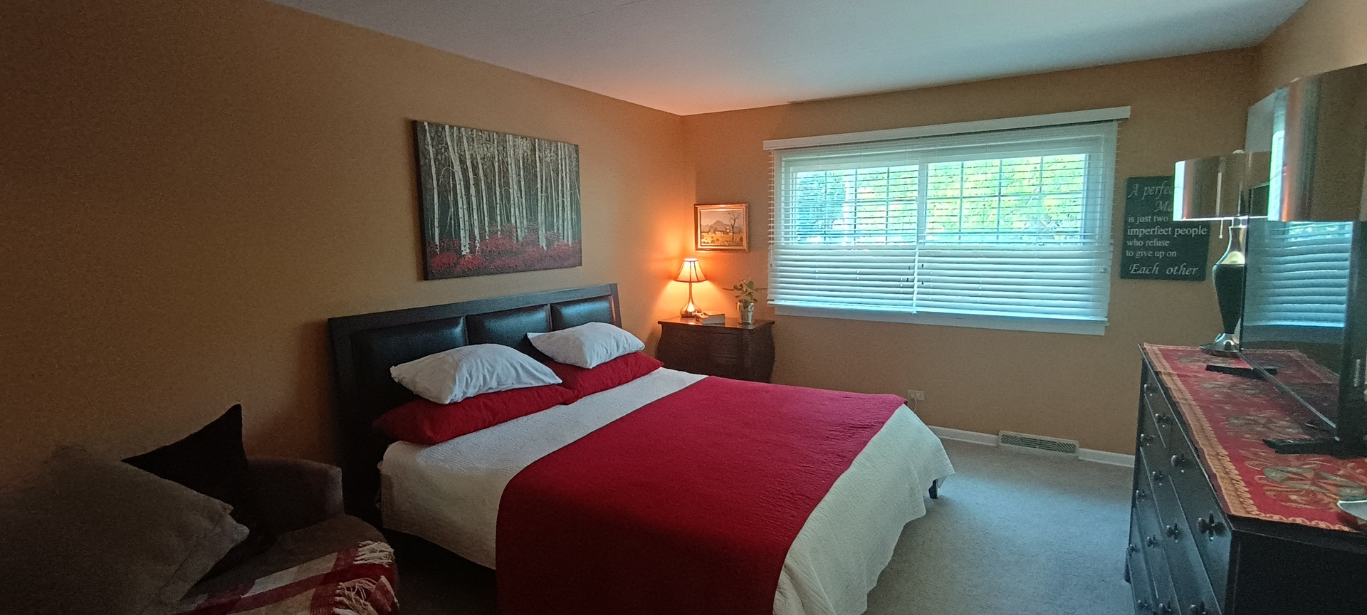 18751 Kings Road, Homewood, IL 60430