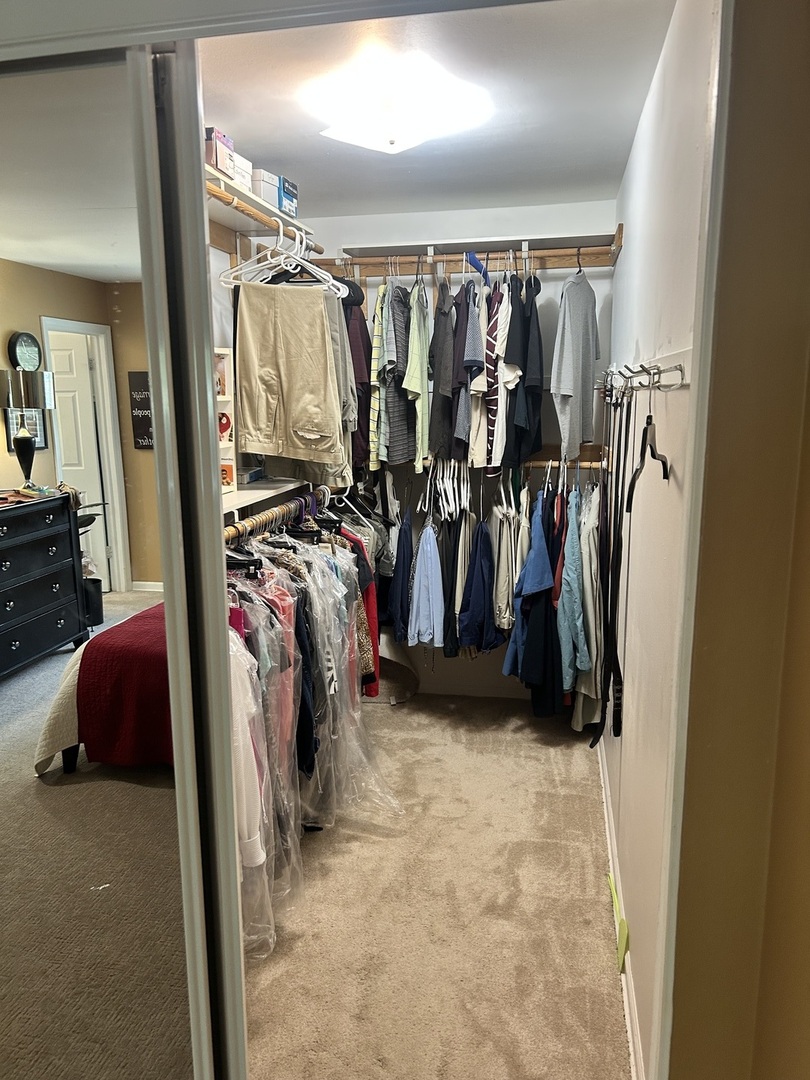 18751 Kings Road, Homewood, IL 60430