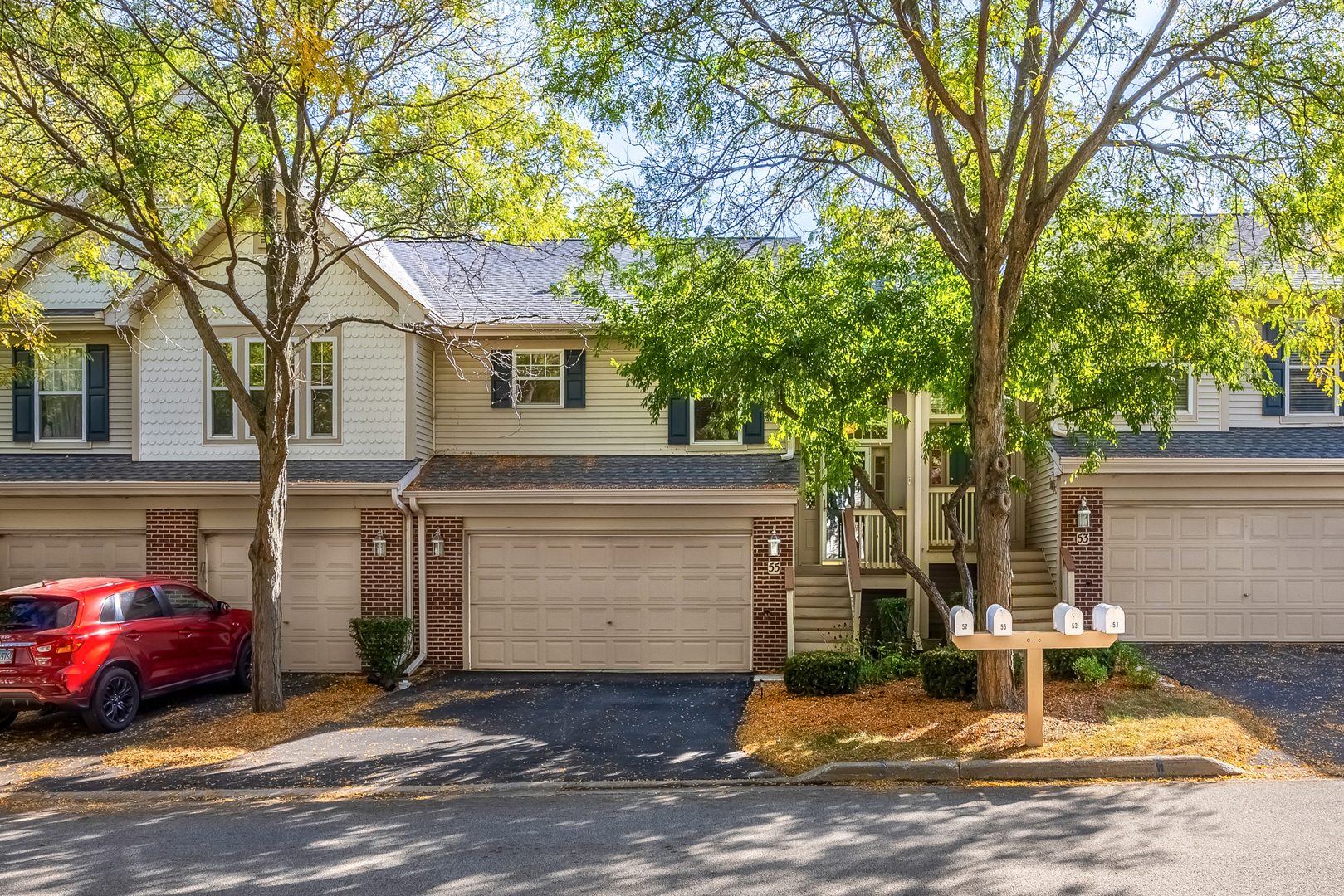 55 Samuel Drive, Streamwood, IL 60107