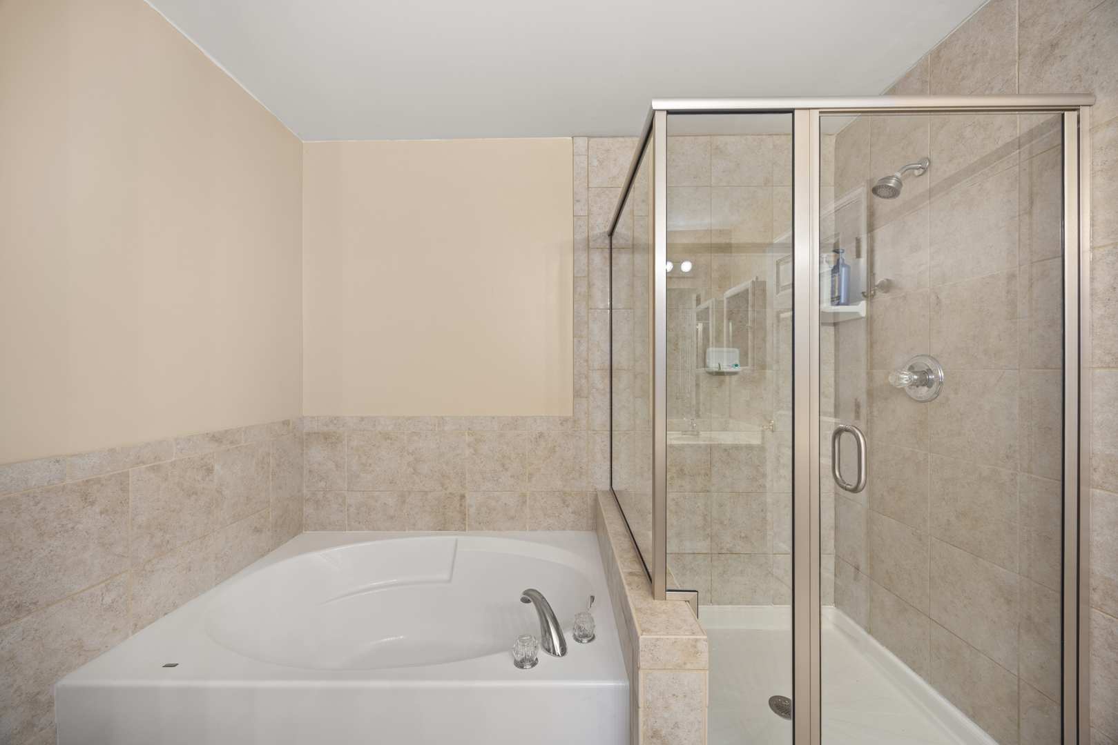 55 Samuel Drive, Streamwood, IL 60107