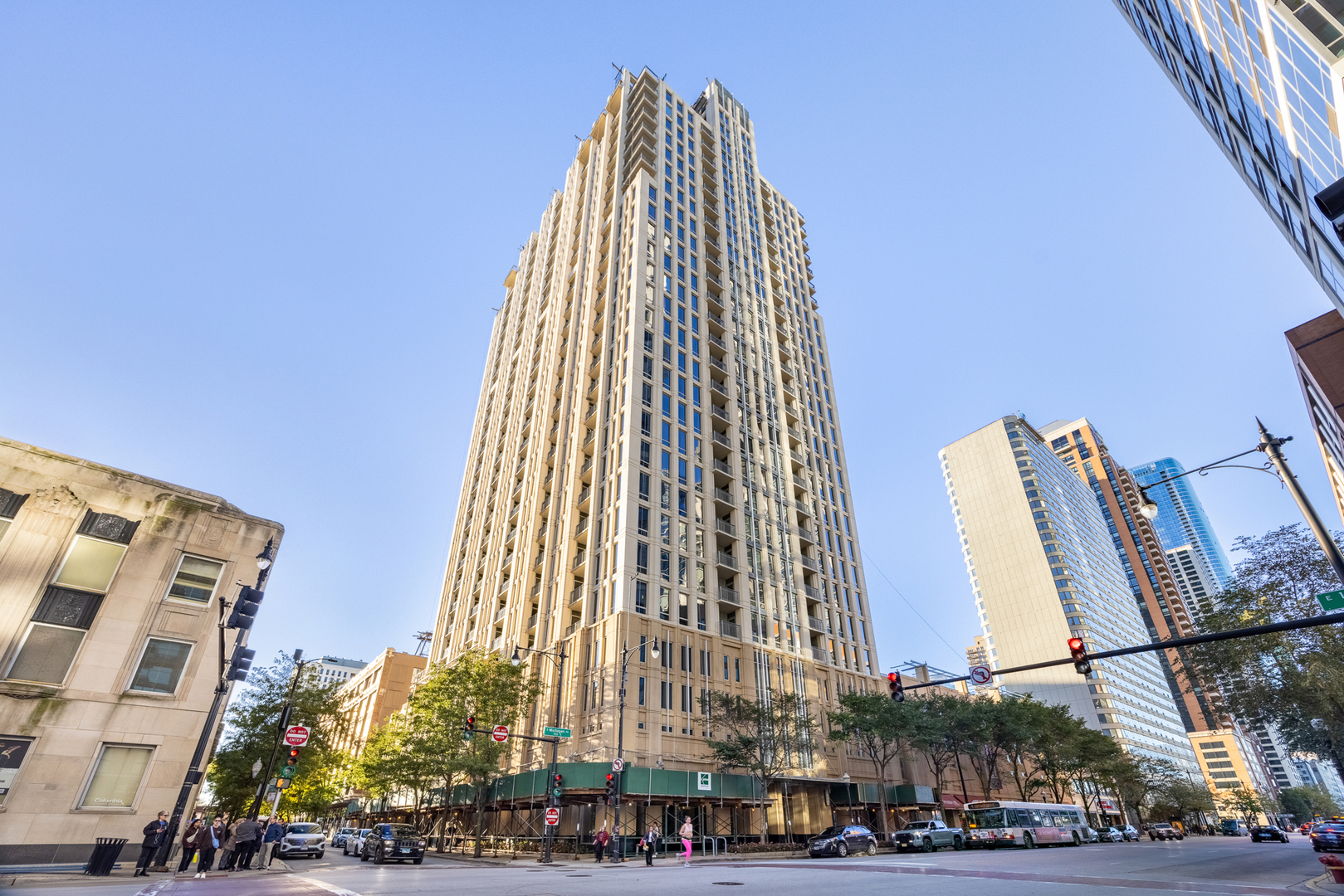 1250 S Michigan Avenue #802, Chicago, IL 60605