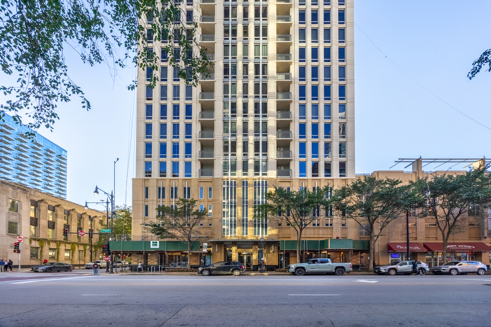 1250 S Michigan Avenue #802, Chicago, IL 60605