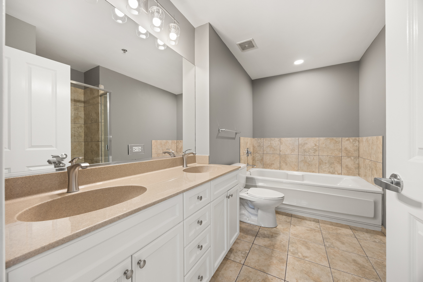 1250 S Michigan Avenue #802, Chicago, IL 60605