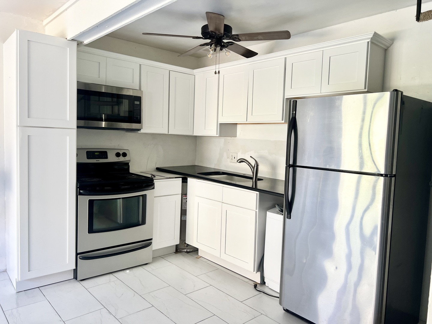 40 Bermuda Colony #7, Fox Lake, IL 60020