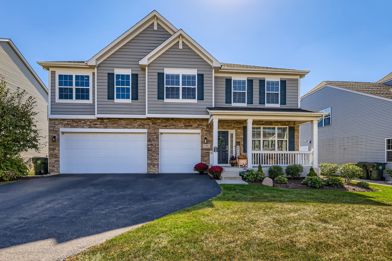 1987 Sagebrook Drive, South Elgin, IL 60177
