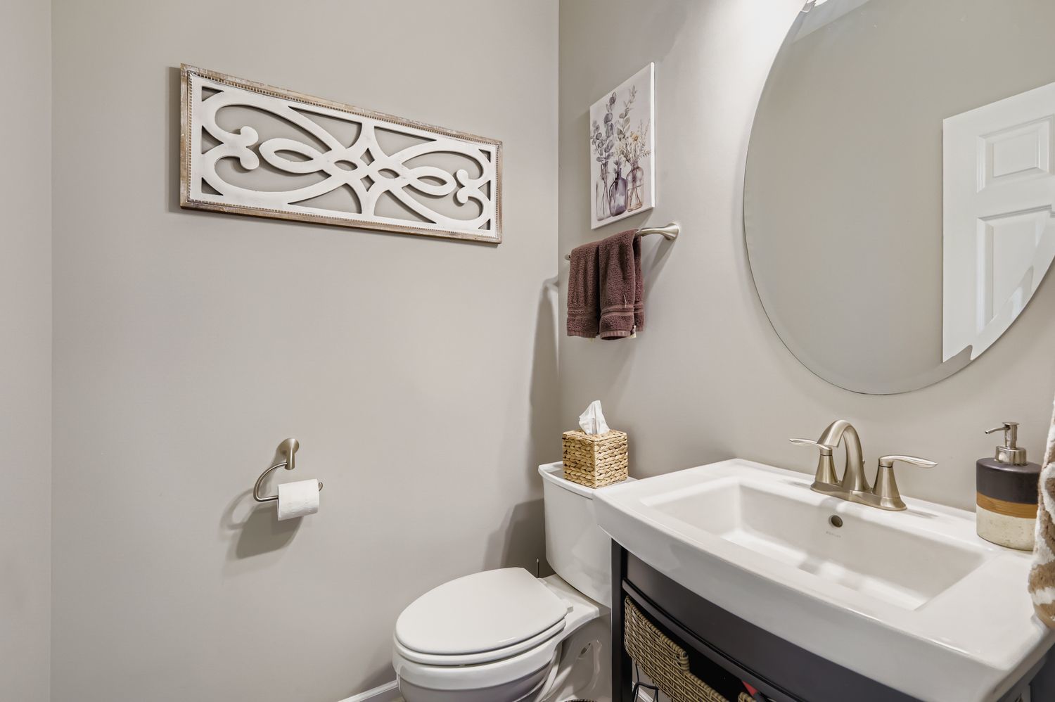 1987 Sagebrook Drive, South Elgin, IL 60177