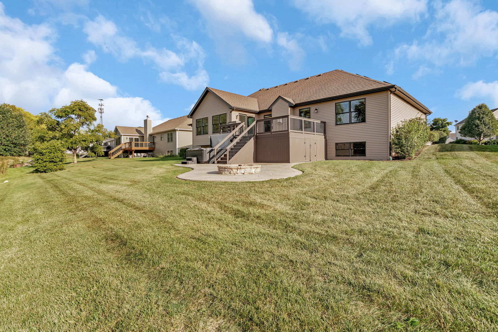 1459 Wood Sage Avenue, Yorkville, IL 60560