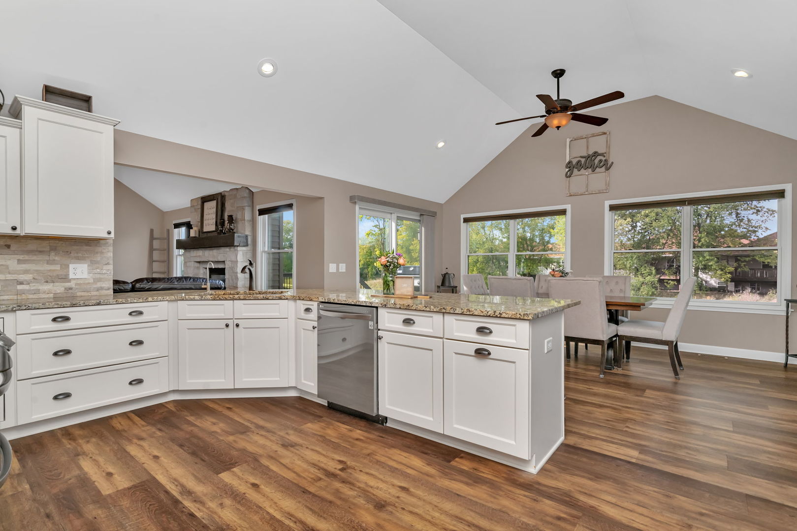 1459 Wood Sage Avenue, Yorkville, IL 60560