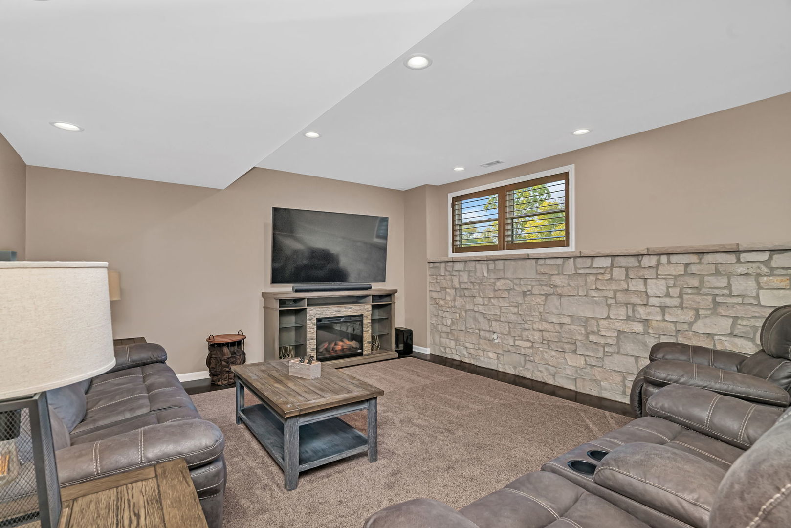 1459 Wood Sage Avenue, Yorkville, IL 60560
