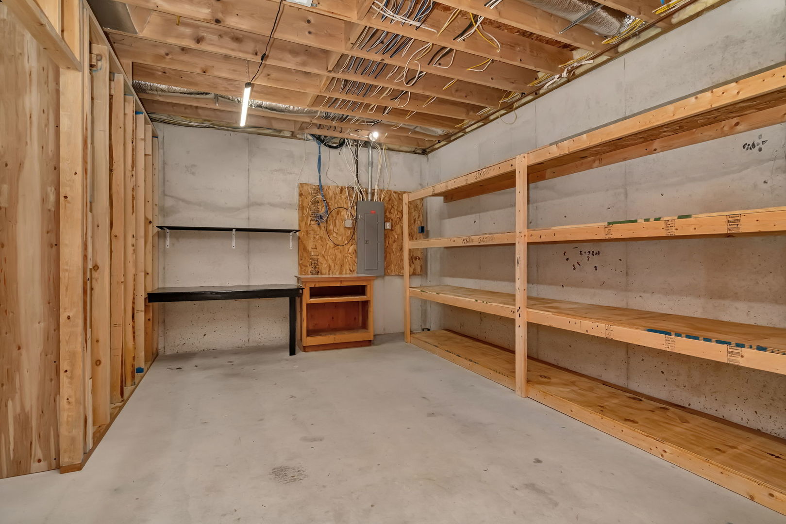 675 E Southmor Road, Morris, IL 60450