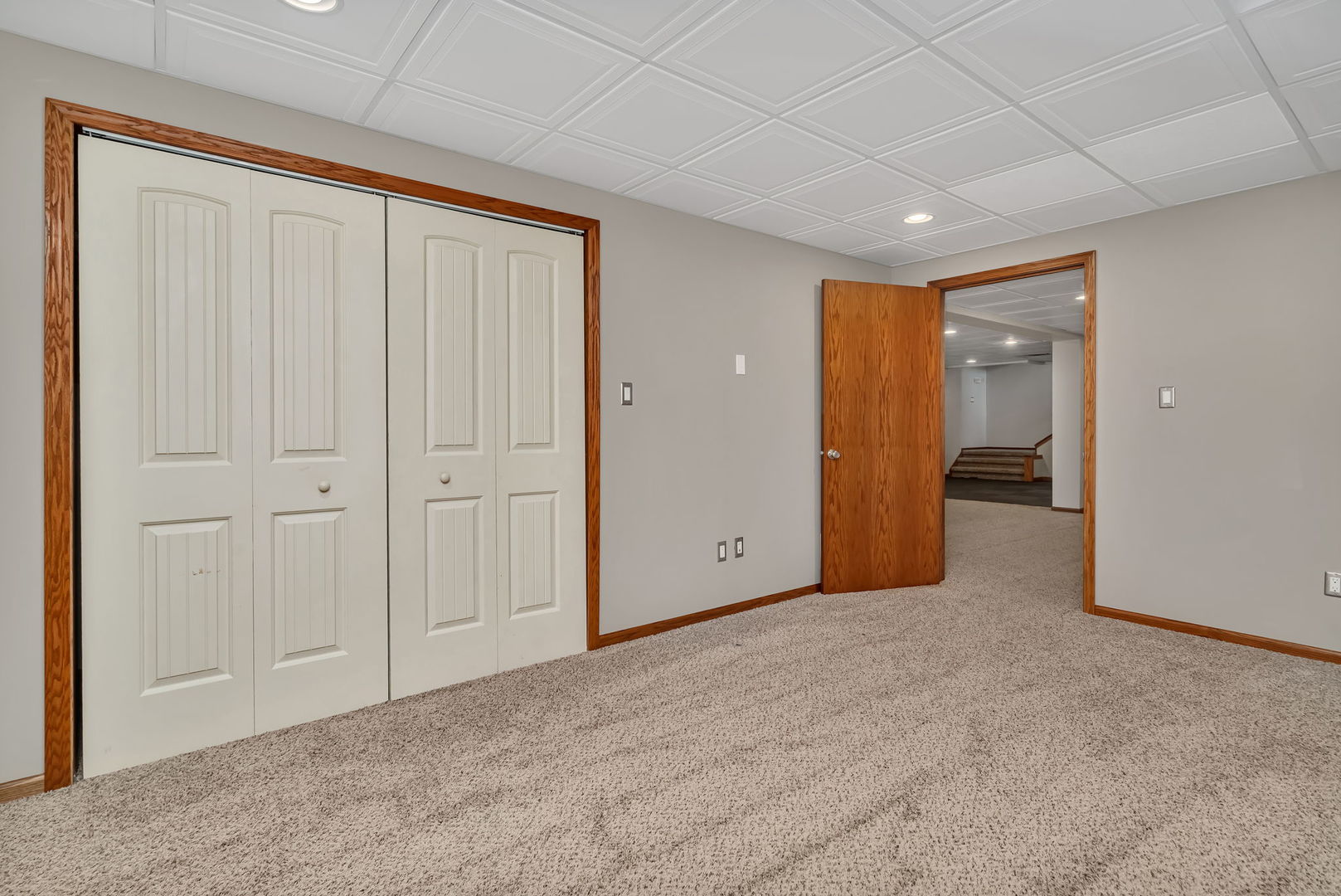 675 E Southmor Road, Morris, IL 60450