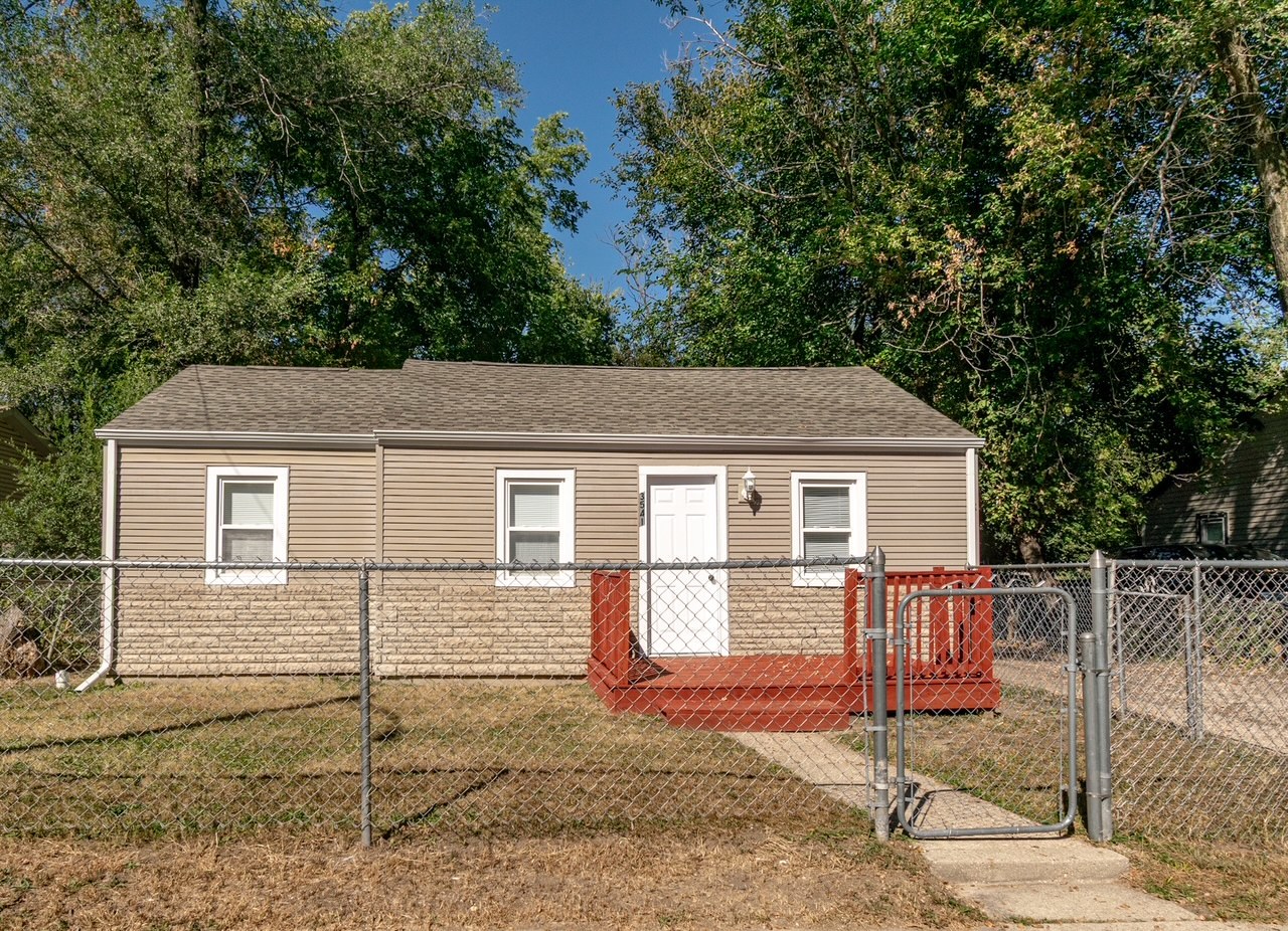 3541 Blackstone Avenue, Rockford, IL 61101