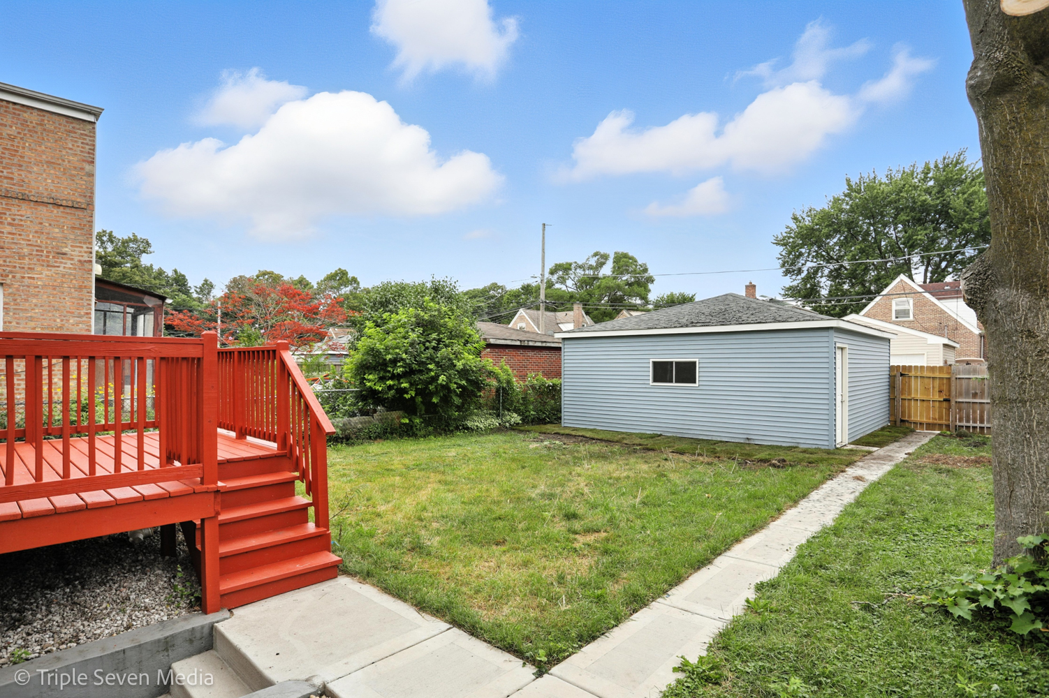 8126 S Wentworth Avenue, Chicago, IL 60620