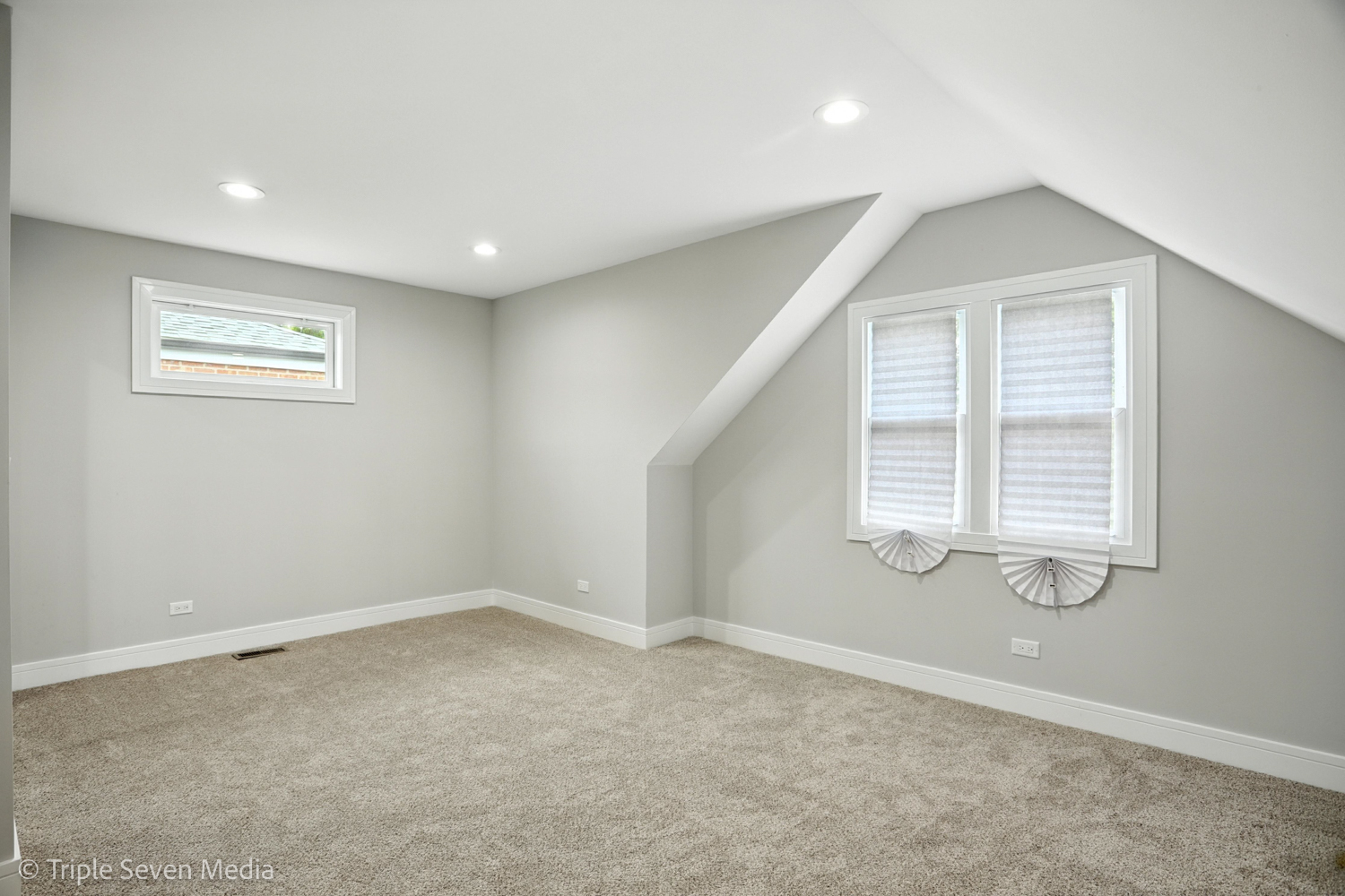 8126 S Wentworth Avenue, Chicago, IL 60620