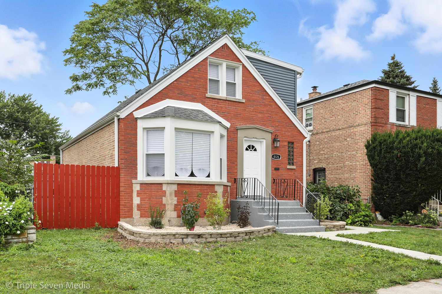 8126 S Wentworth Avenue, Chicago, IL 60620