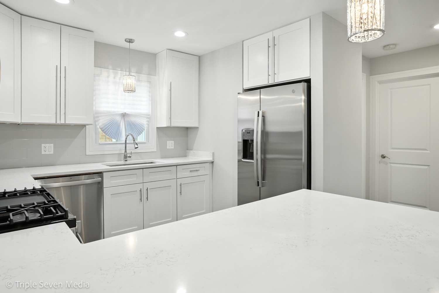 8126 S Wentworth Avenue, Chicago, IL 60620