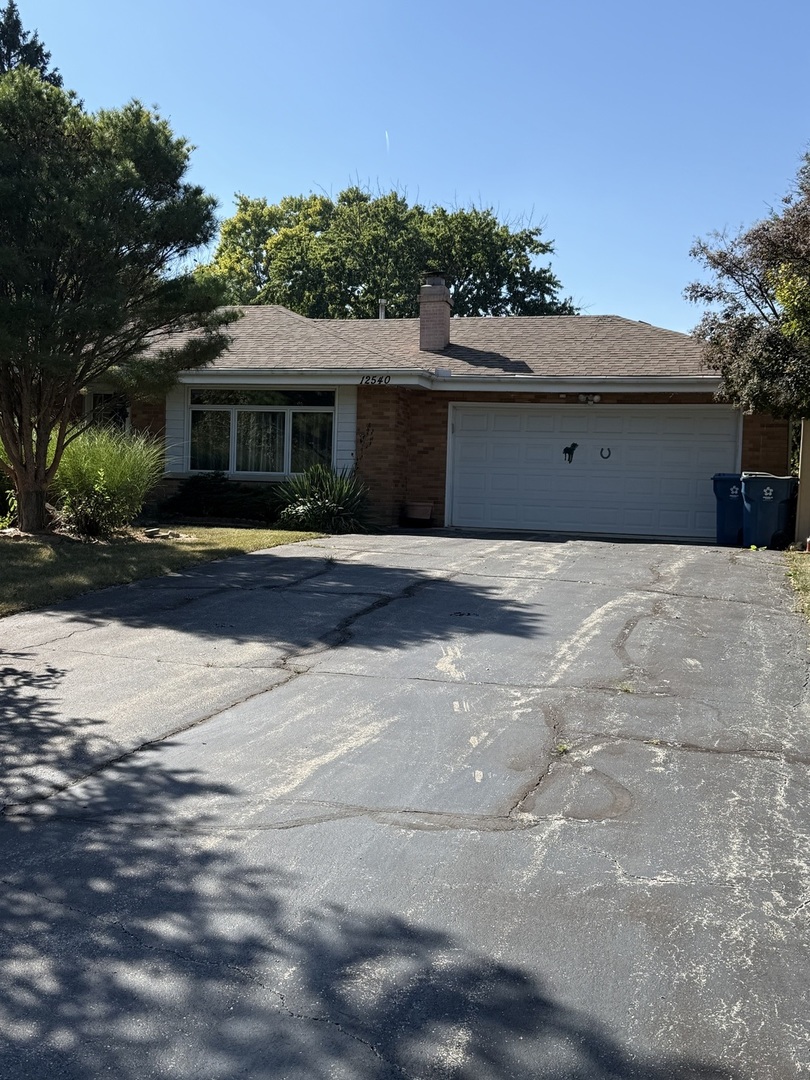 12540 S 100th Avenue, Palos Park, IL 60464