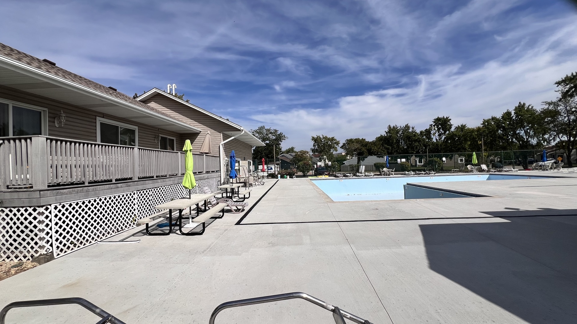 112 Cedarbend Drive, Romeoville, IL 60446