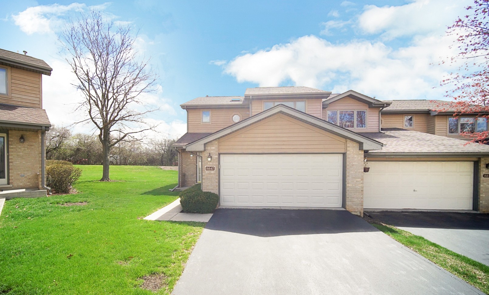 16647 Grants Trail, Orland Park, IL 60467