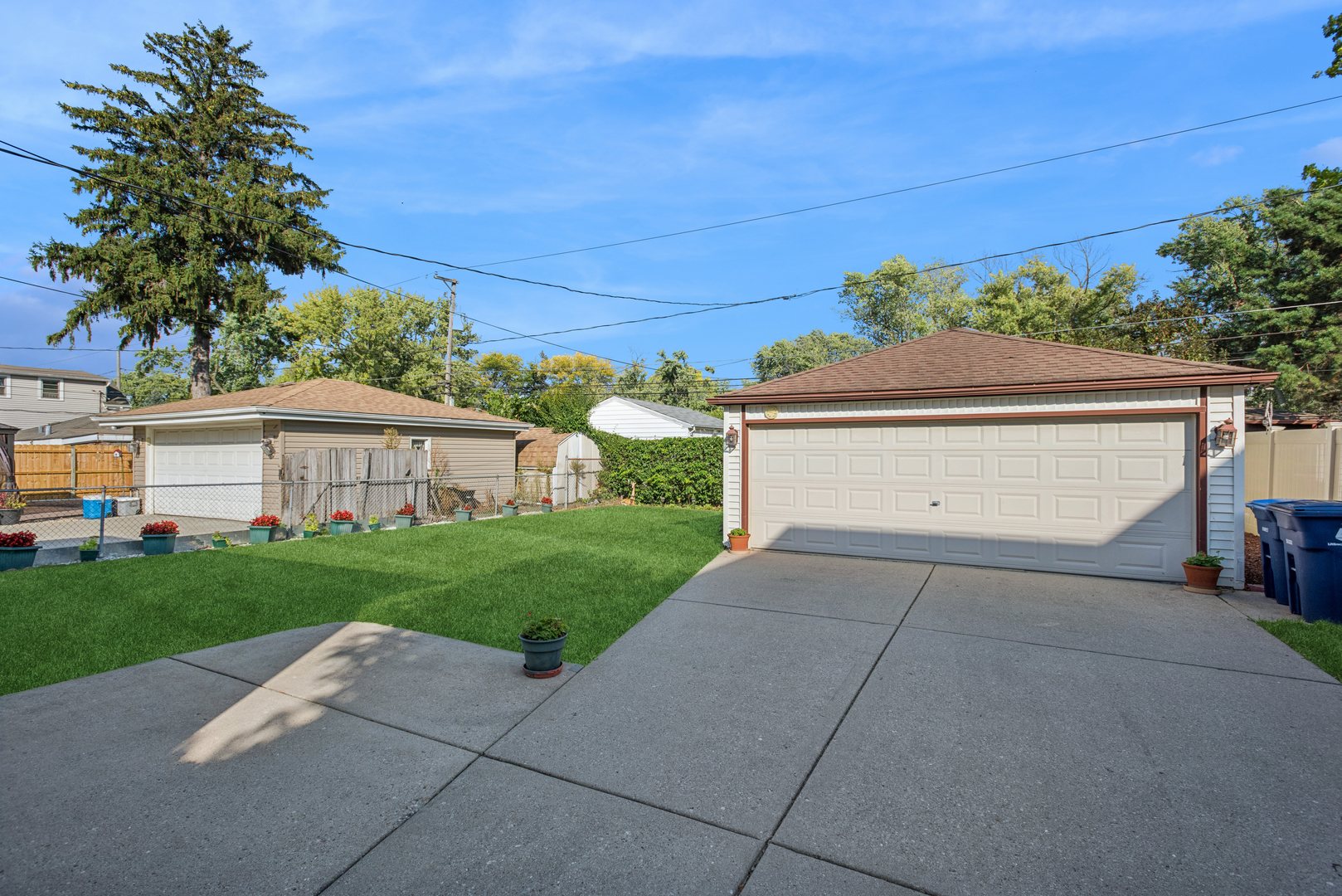 1725 Sycamore Street, Des Plaines, IL 60018