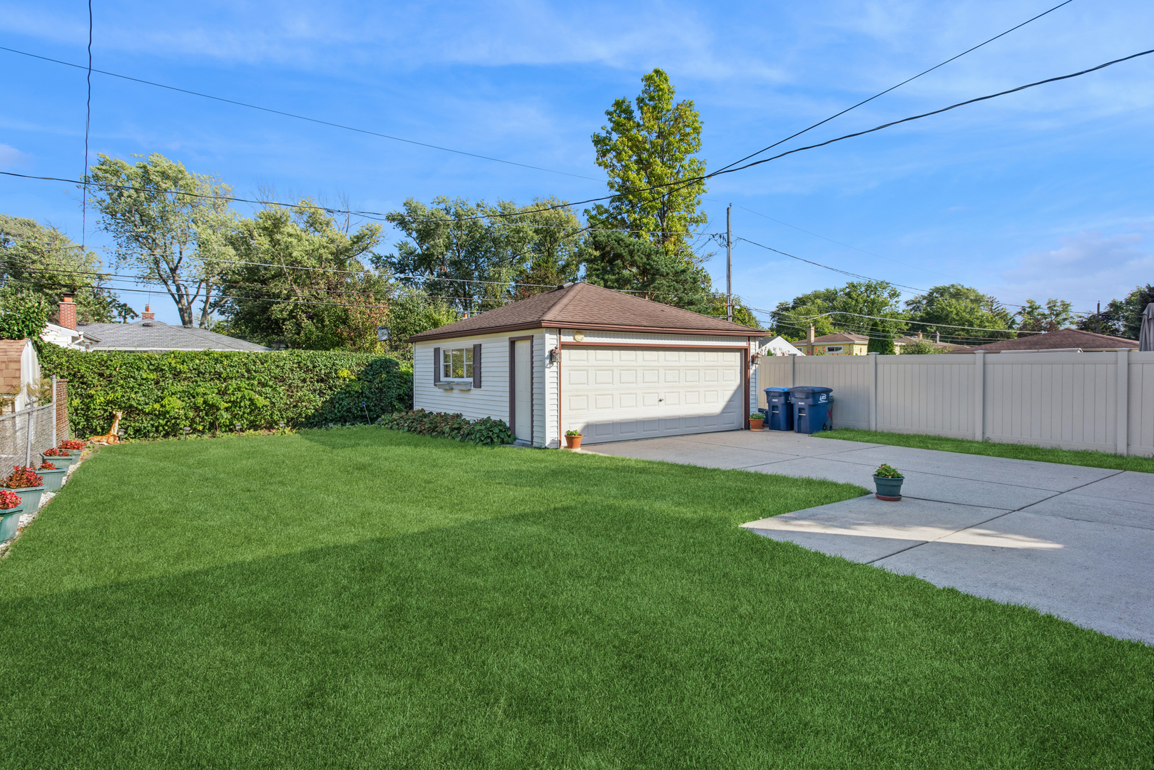 1725 Sycamore Street, Des Plaines, IL 60018