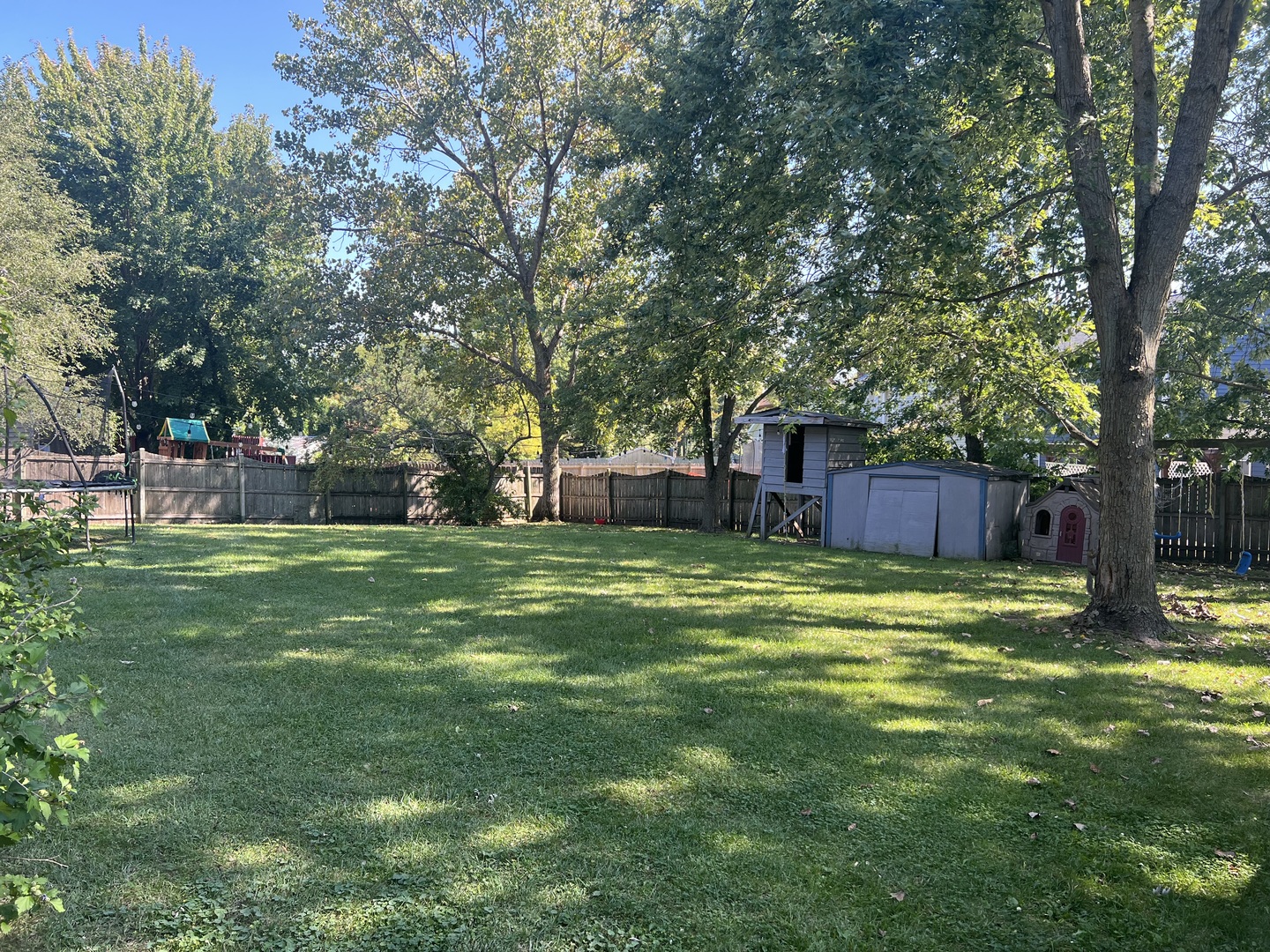 4171 Midlane Drive, Wadsworth, IL 60083