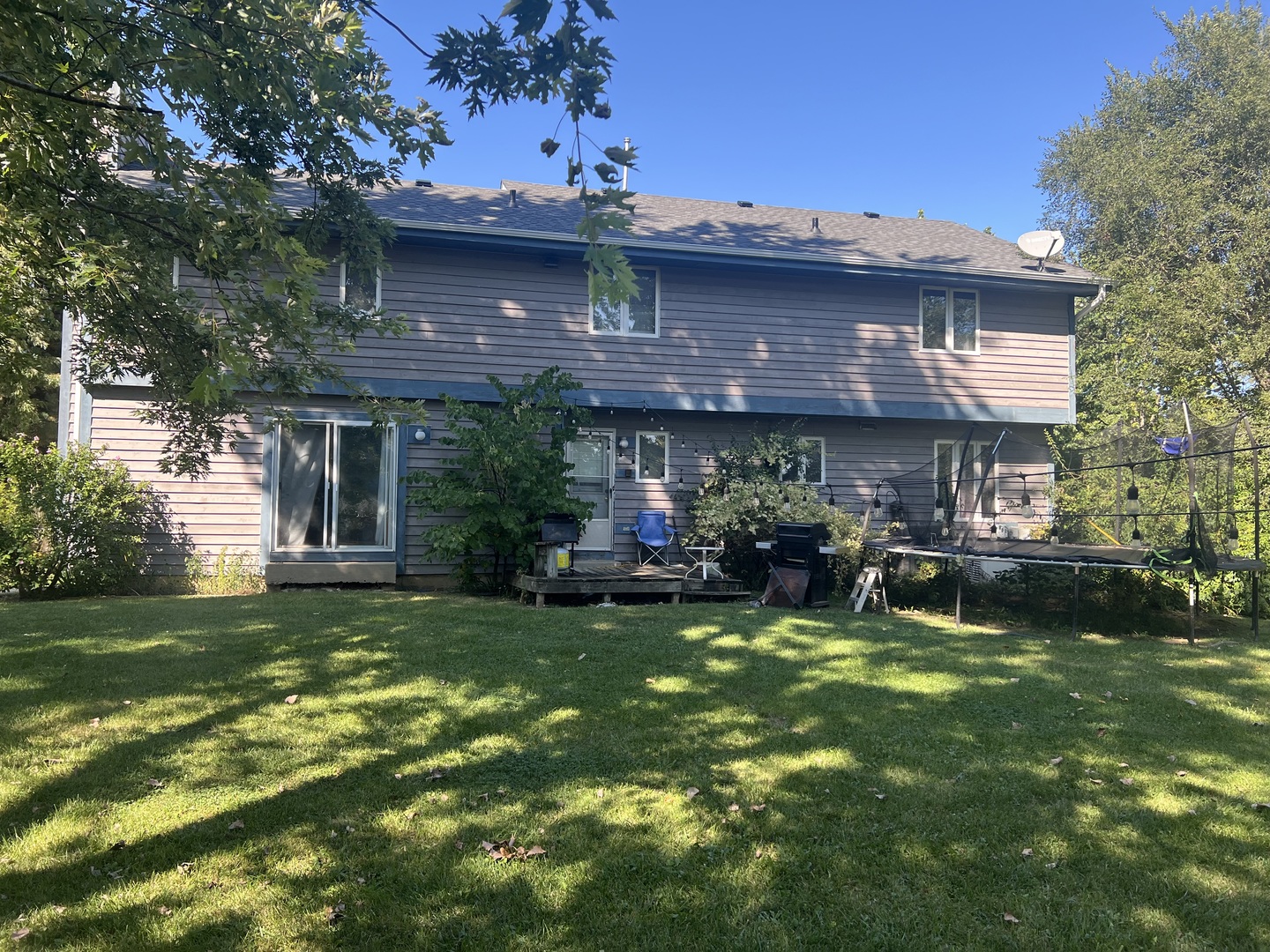 4171 Midlane Drive, Wadsworth, IL 60083