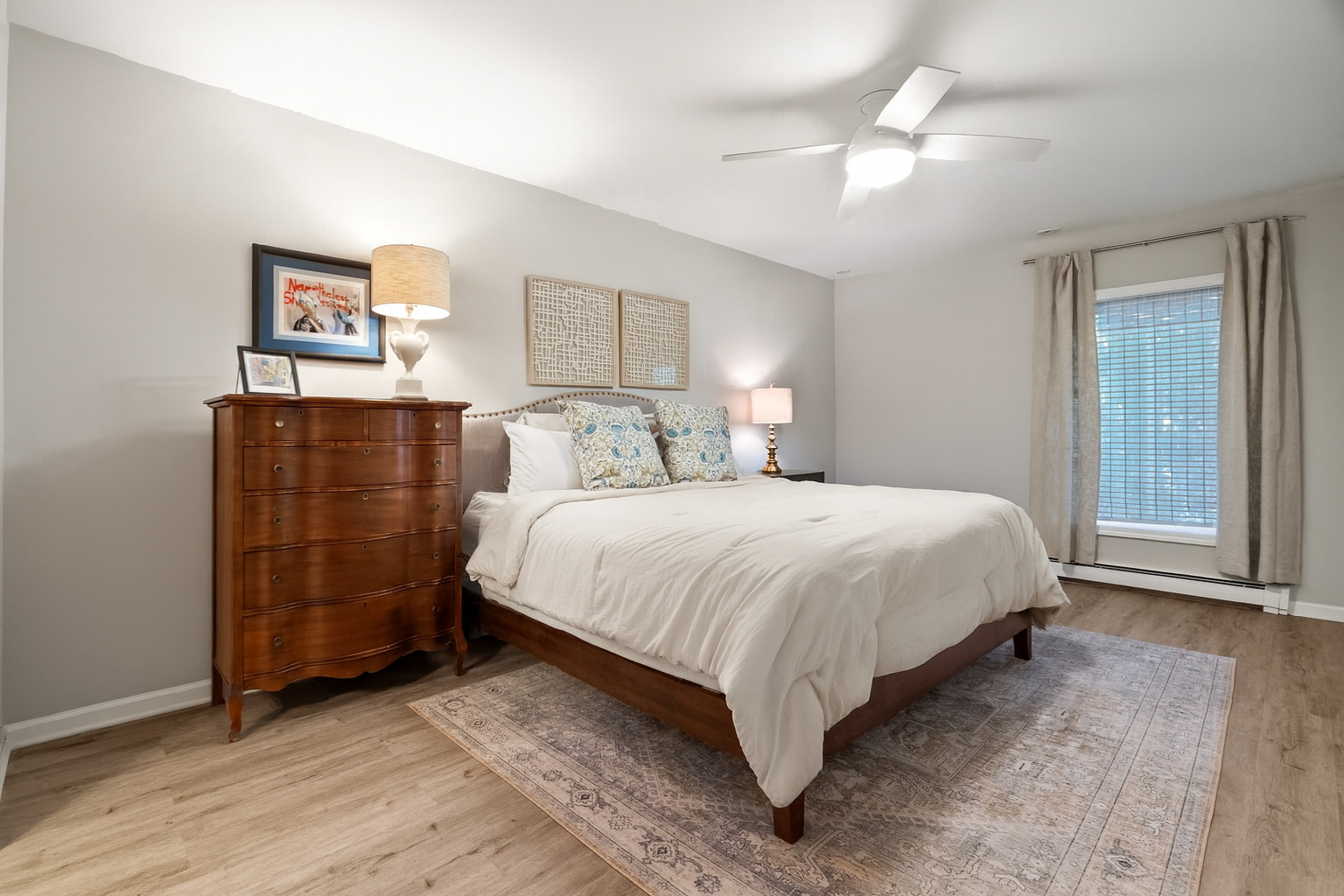 4900 Forest Avenue #201, Downers Grove, IL 60515