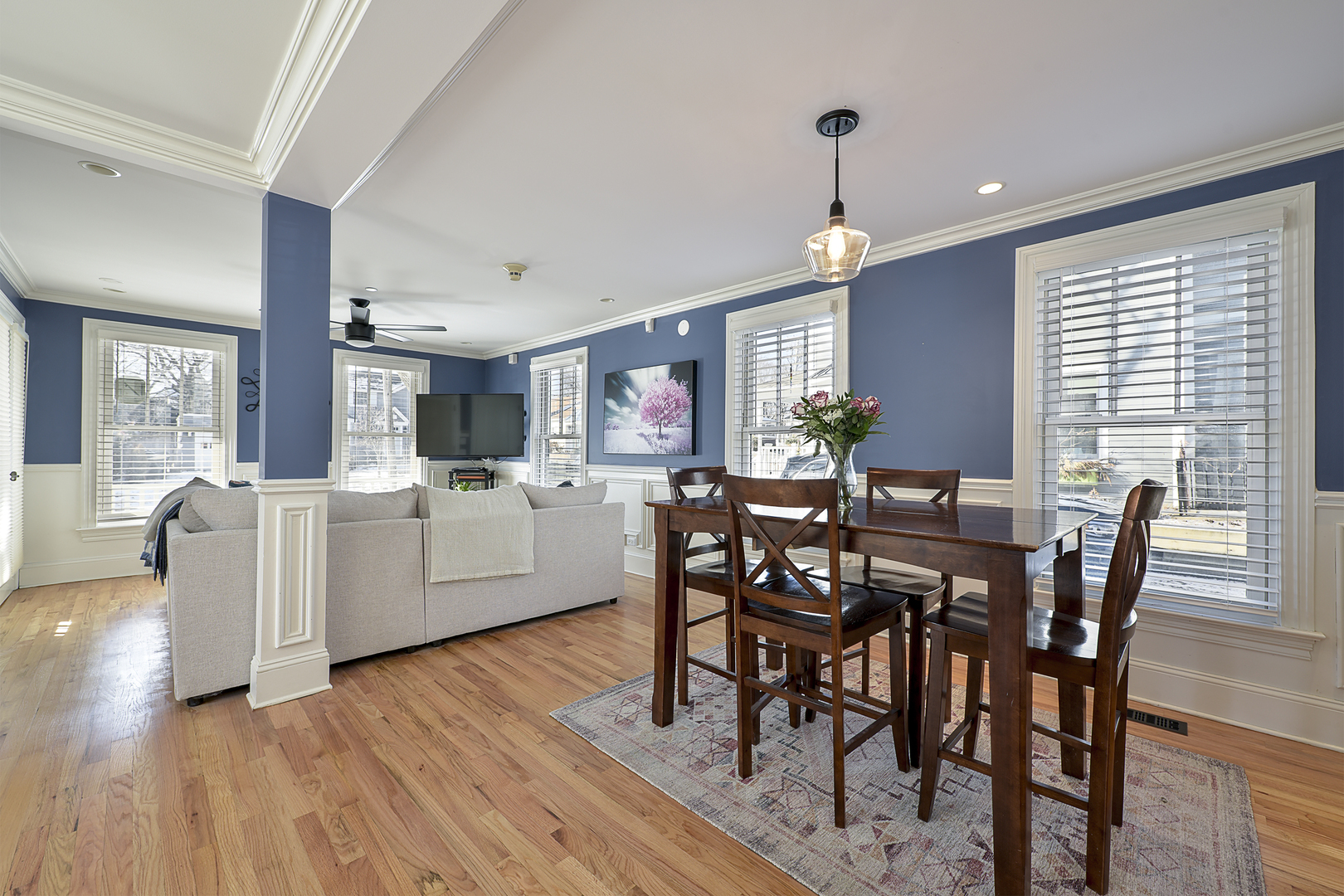 148 W Station Street, Barrington, IL 60010