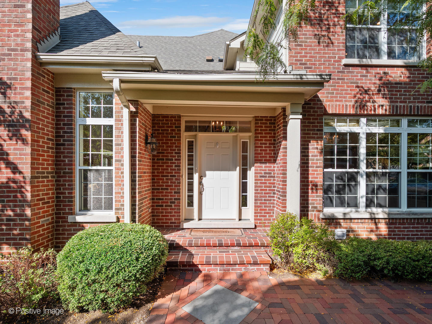 904 Hickory Drive, Western Springs, IL 60558