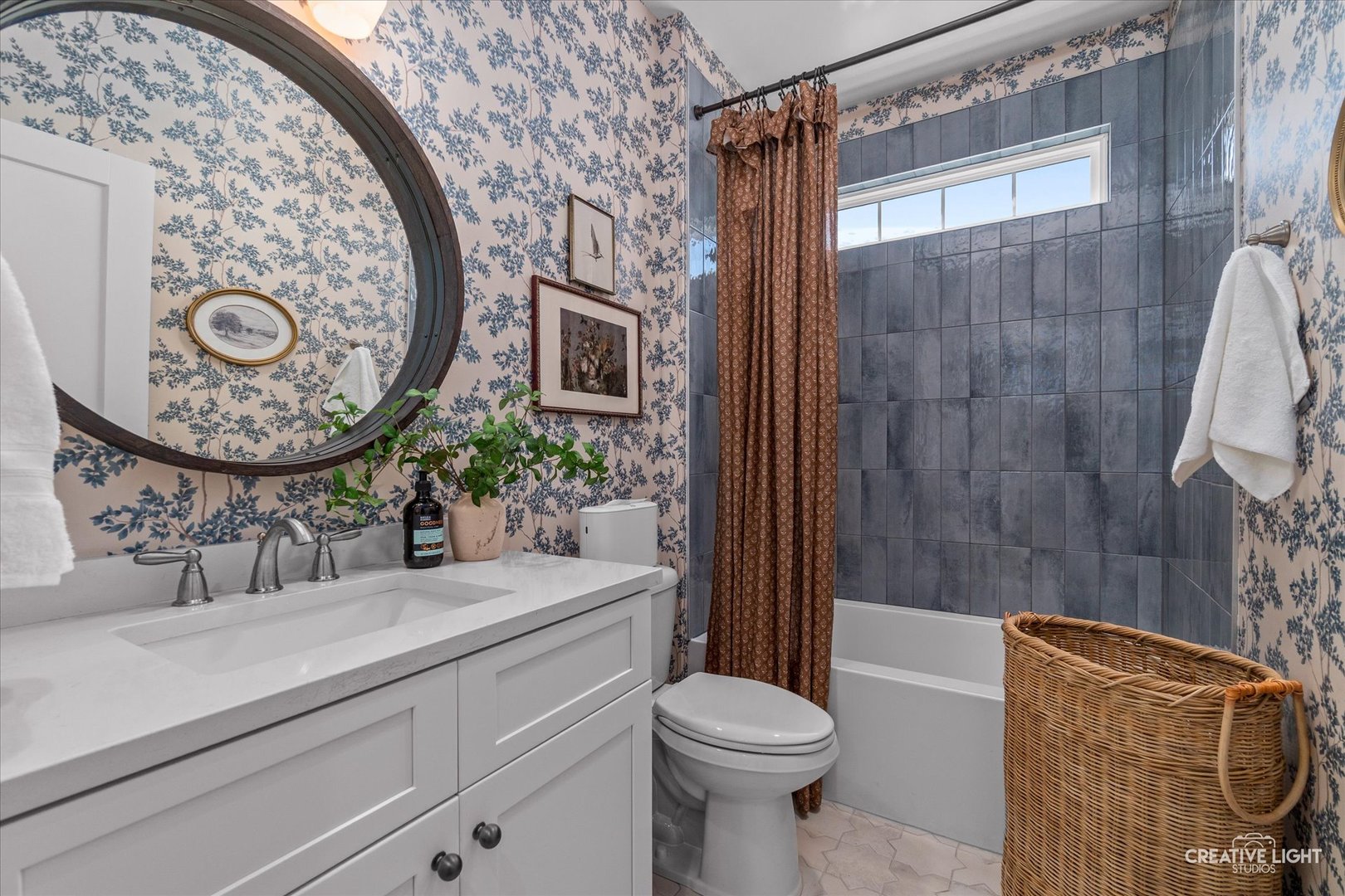 668 Cumberland Lane, Oswego, IL 60543