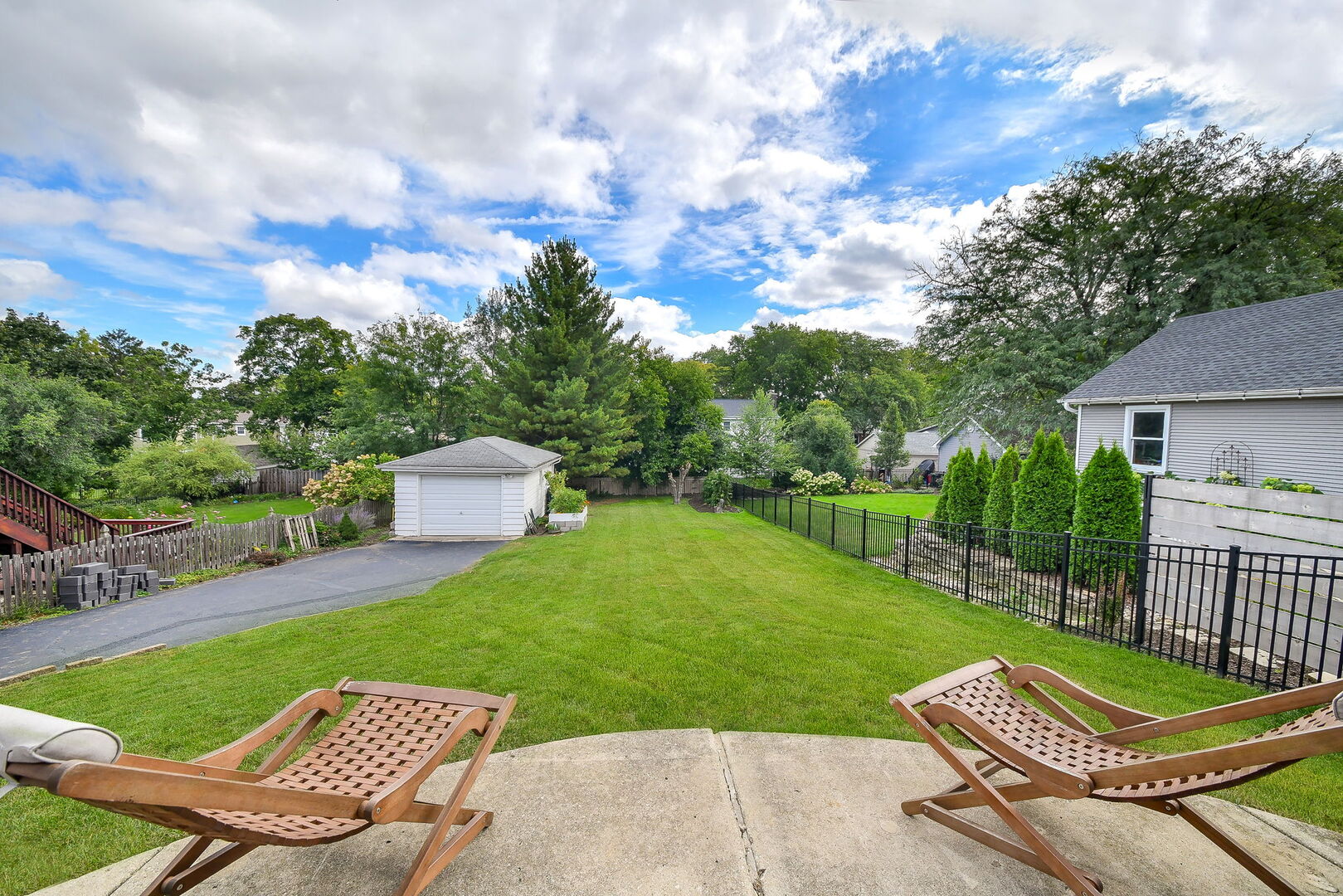 397 Taylor Avenue, Glen Ellyn, IL 60137