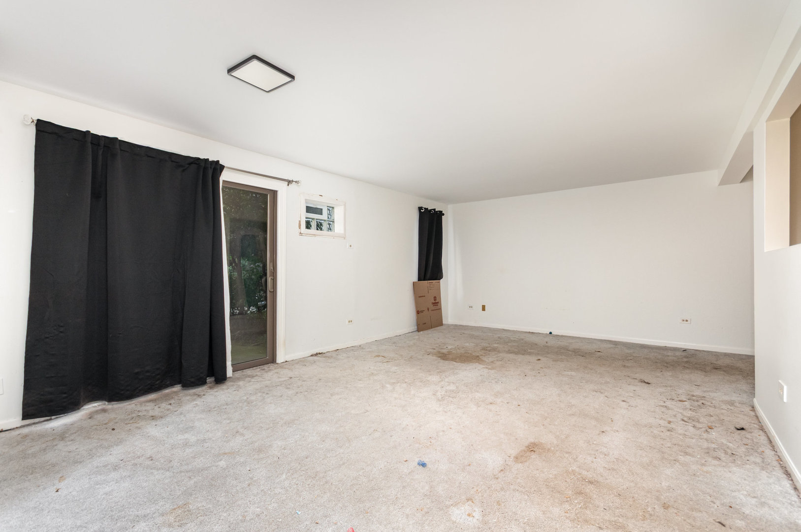 1240 S Lorraine Road #1D, Wheaton, IL 60189