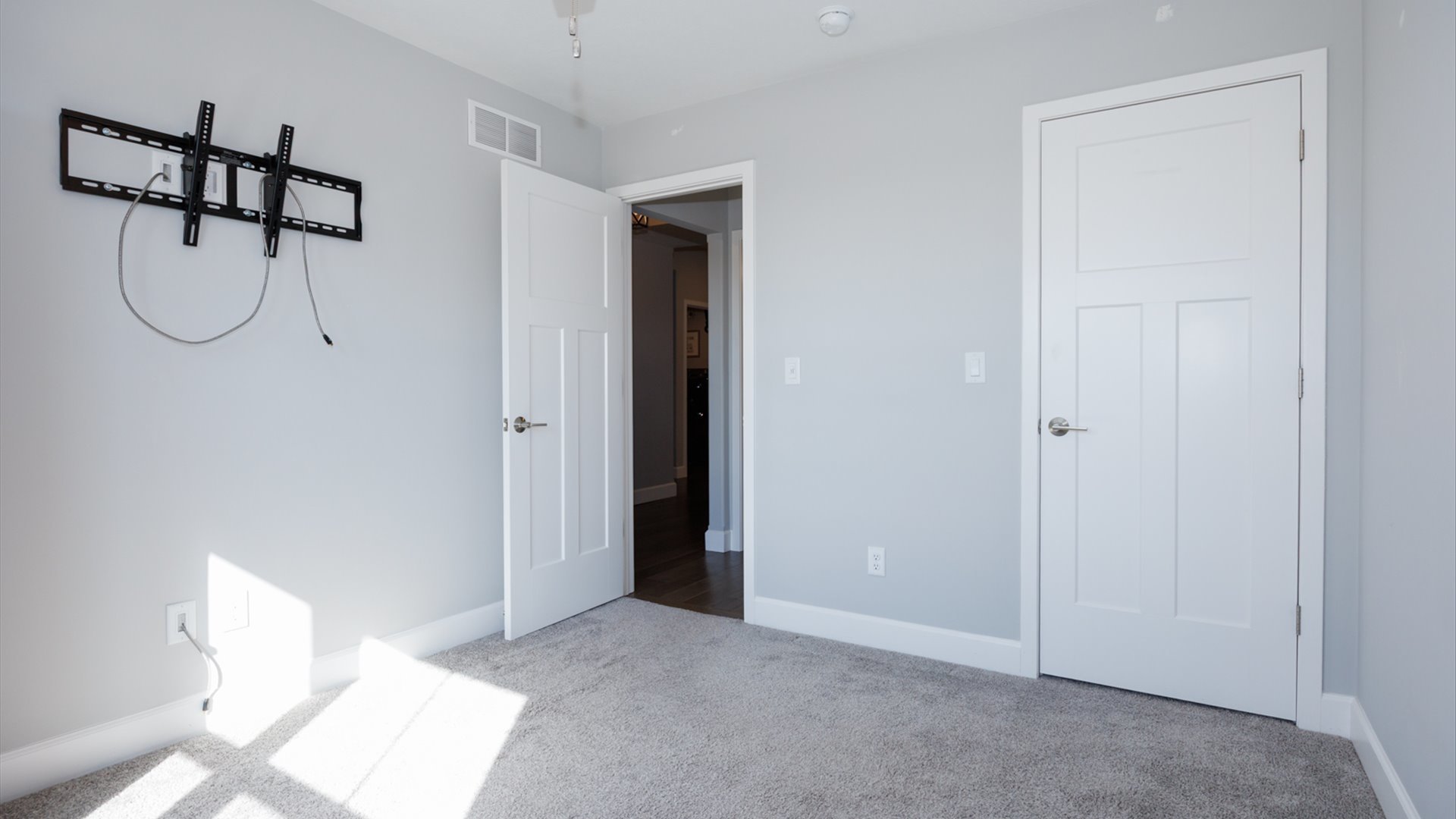 1104 Hershey Road, Normal, IL 61761