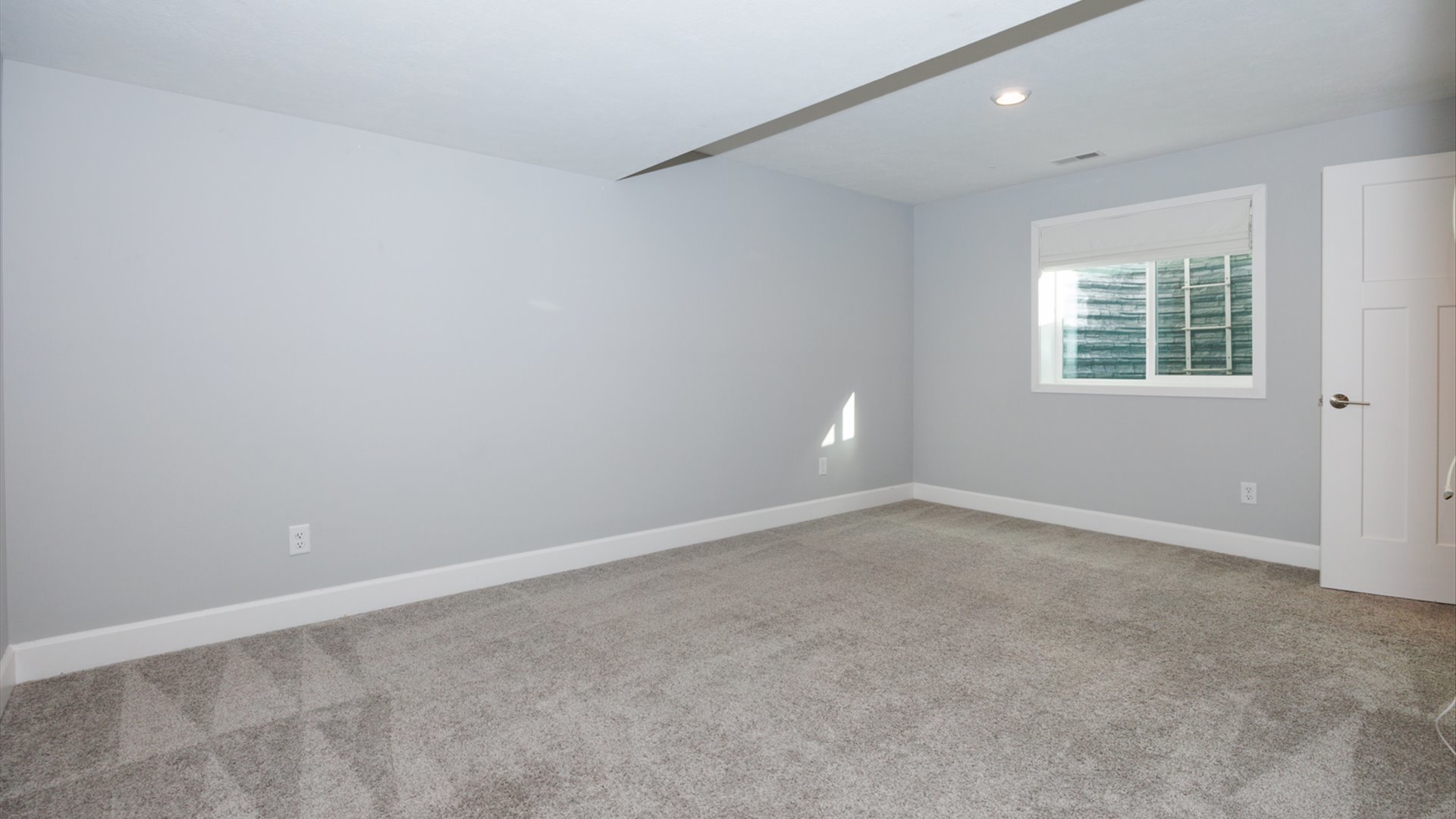 1104 Hershey Road, Normal, IL 61761