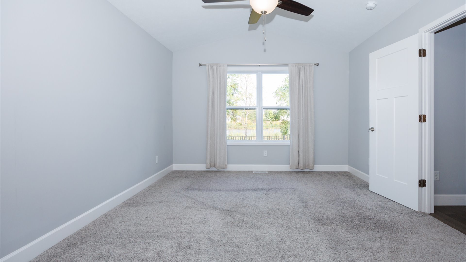 1104 Hershey Road, Normal, IL 61761