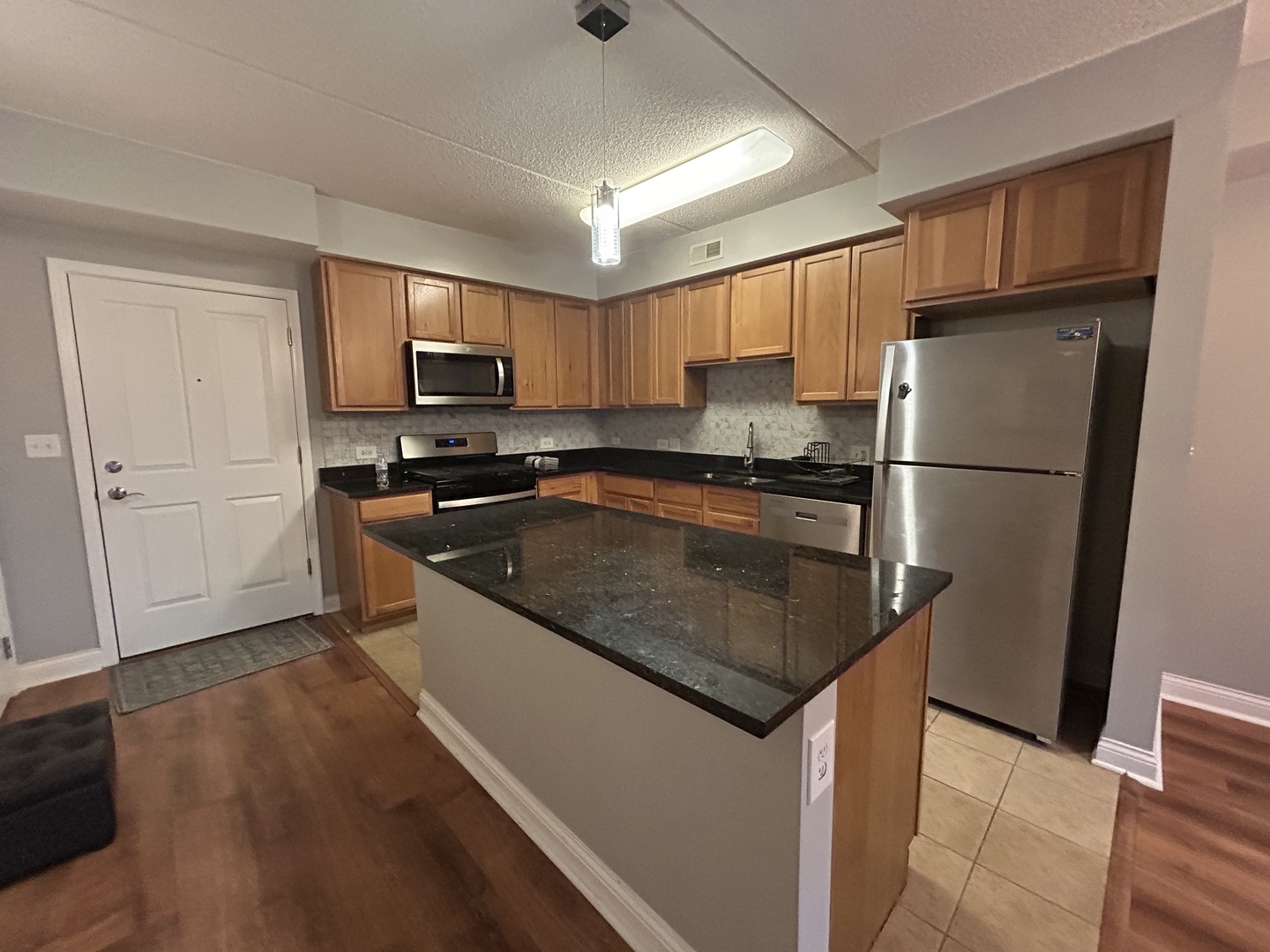 3400 N Old Arlington Heights Road #203, Arlington Heights, IL 60004